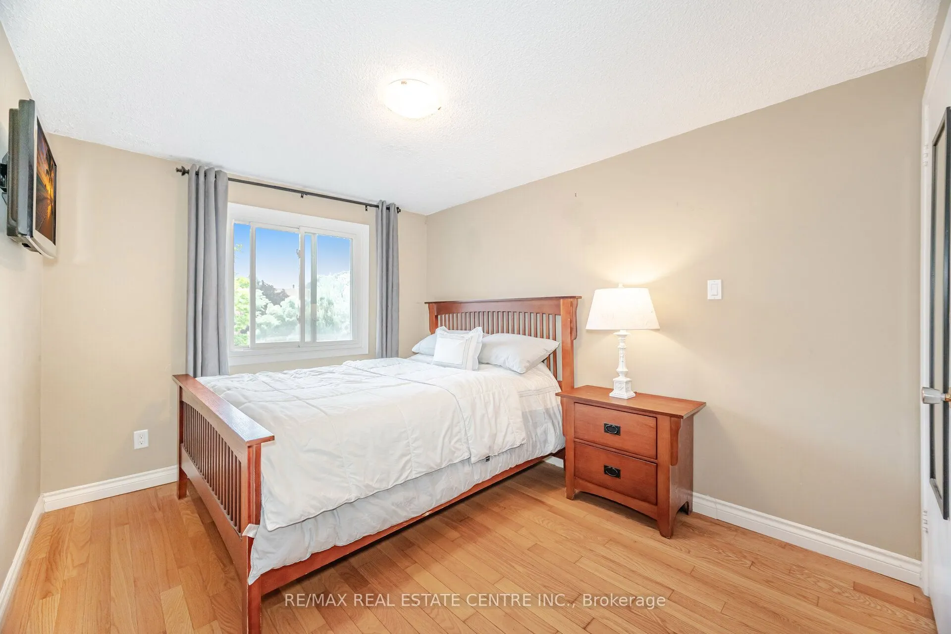 4230 Fieldgate Drive, #27