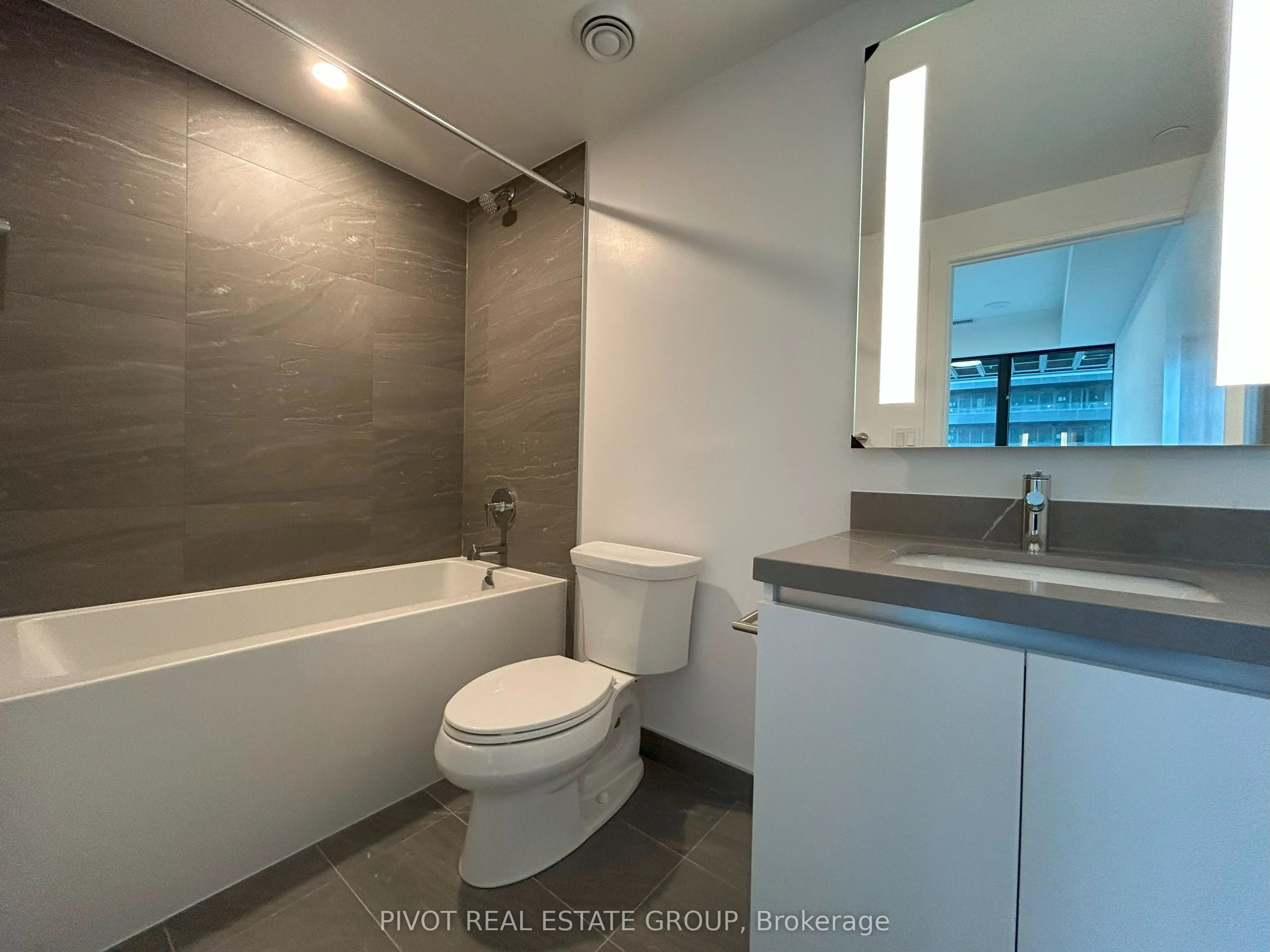 4015 The Exchange, #1201