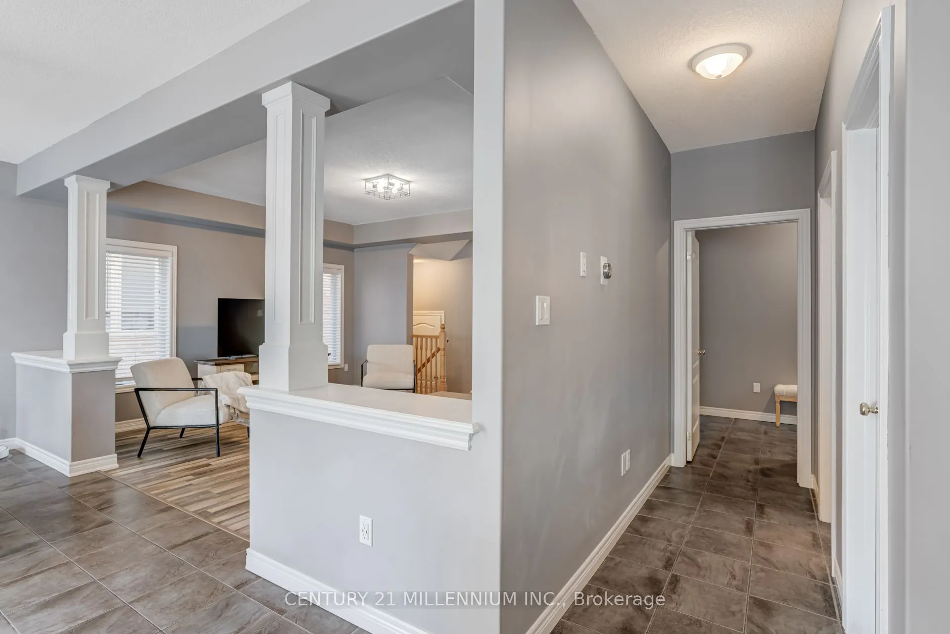 82 Wardlaw Avenue