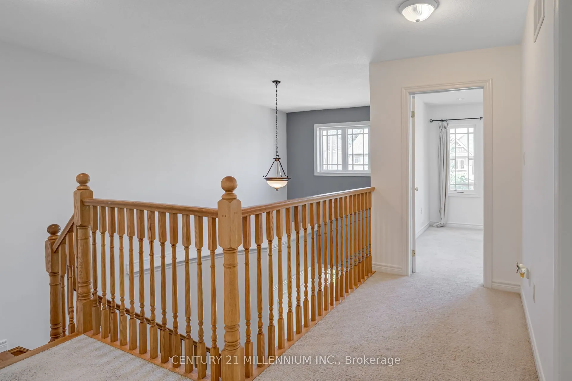 82 Wardlaw Avenue