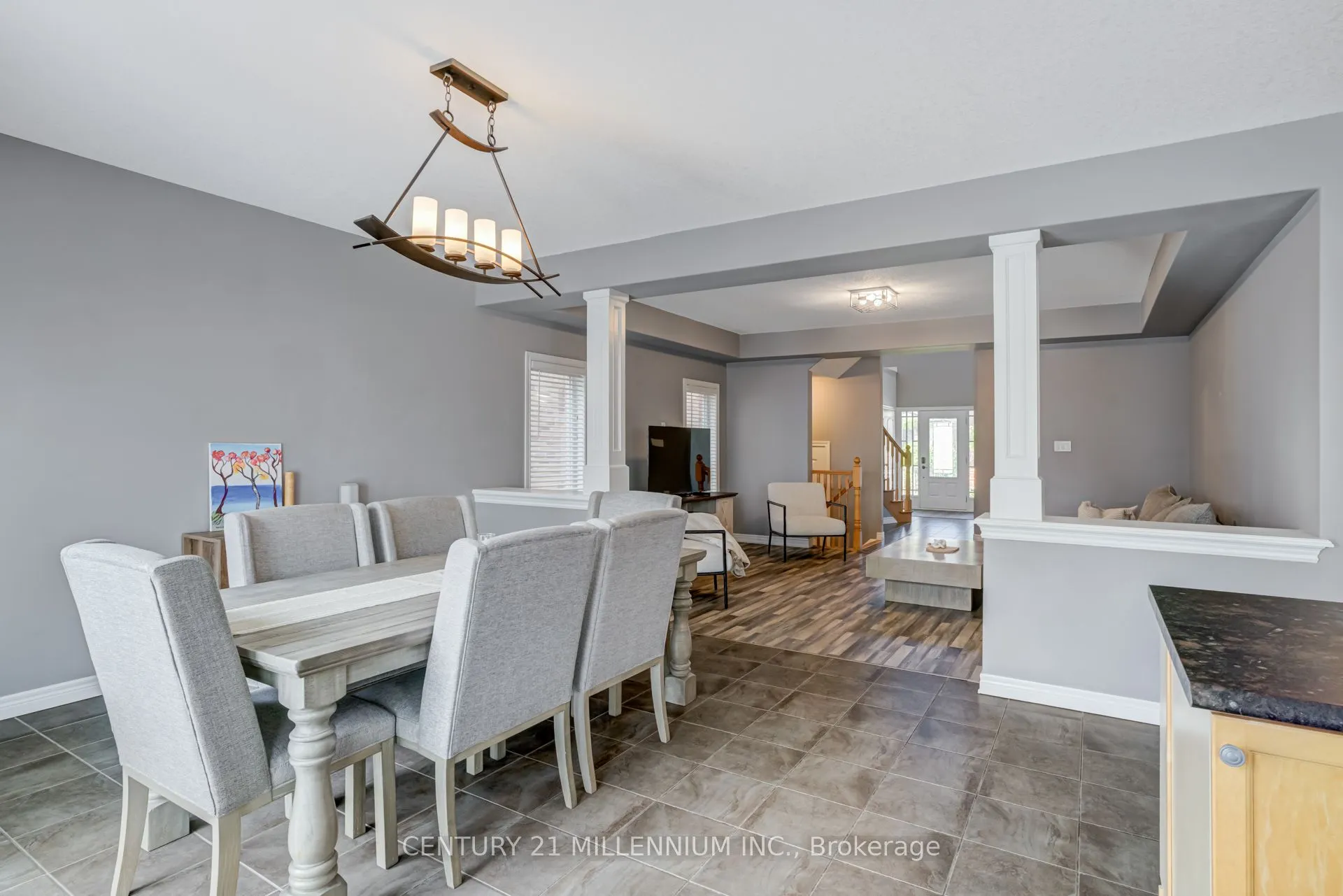82 Wardlaw Avenue