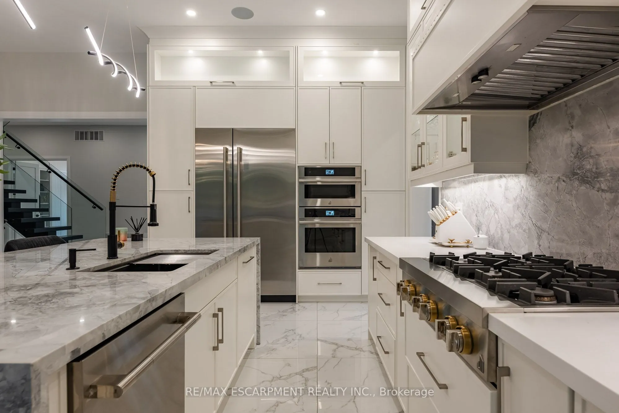 2110 Stonehouse Crescent