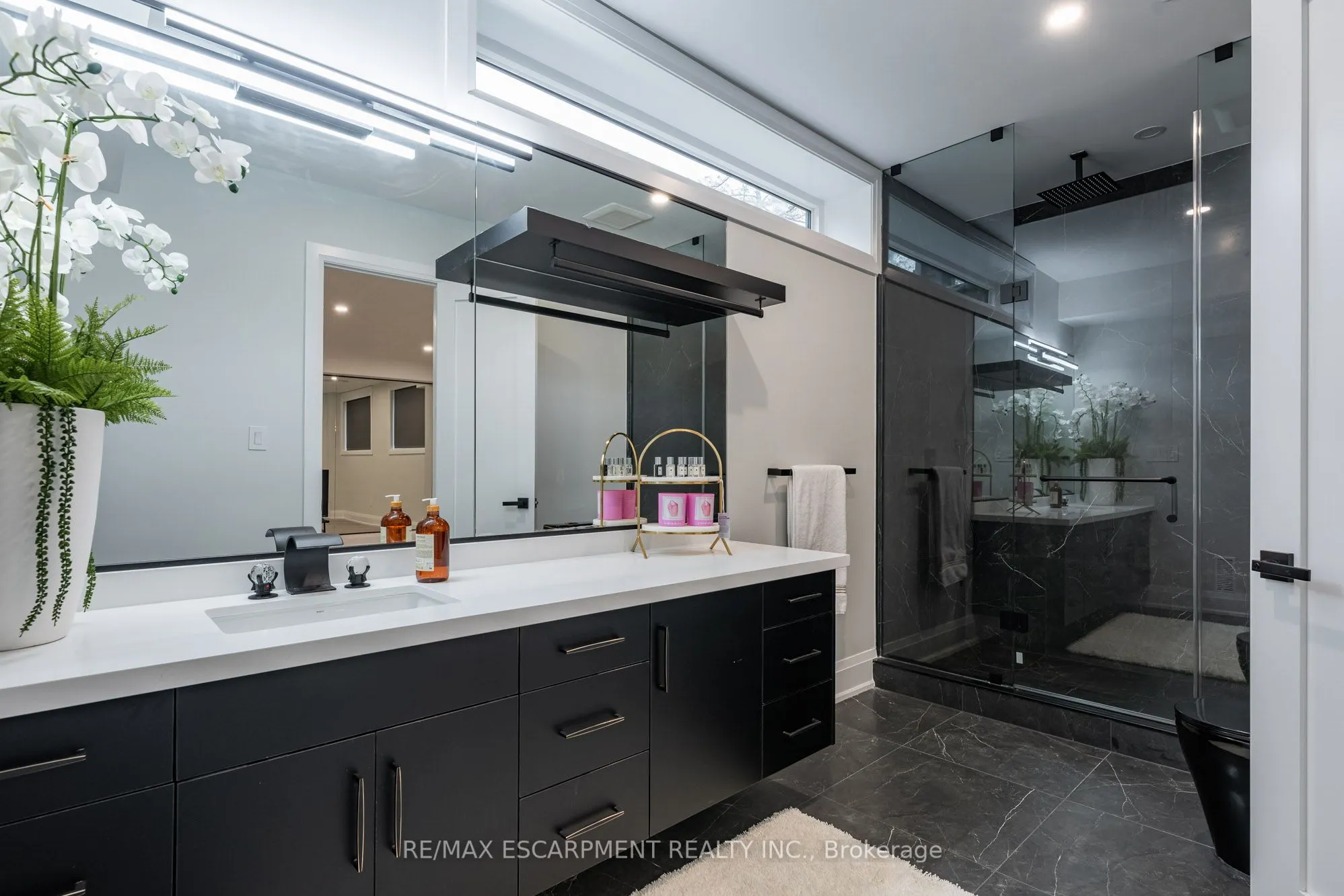 2110 Stonehouse Crescent