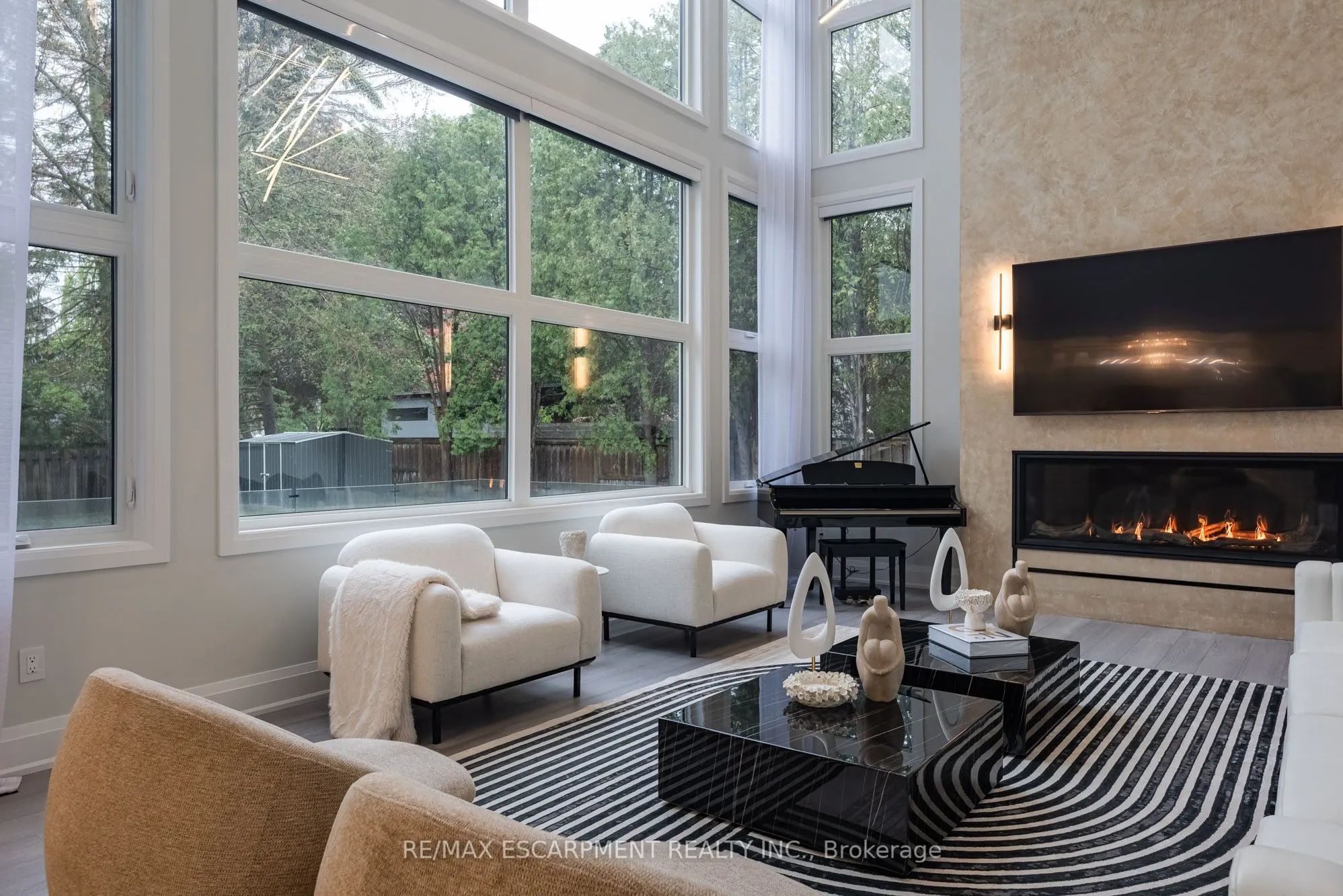 2110 Stonehouse Crescent