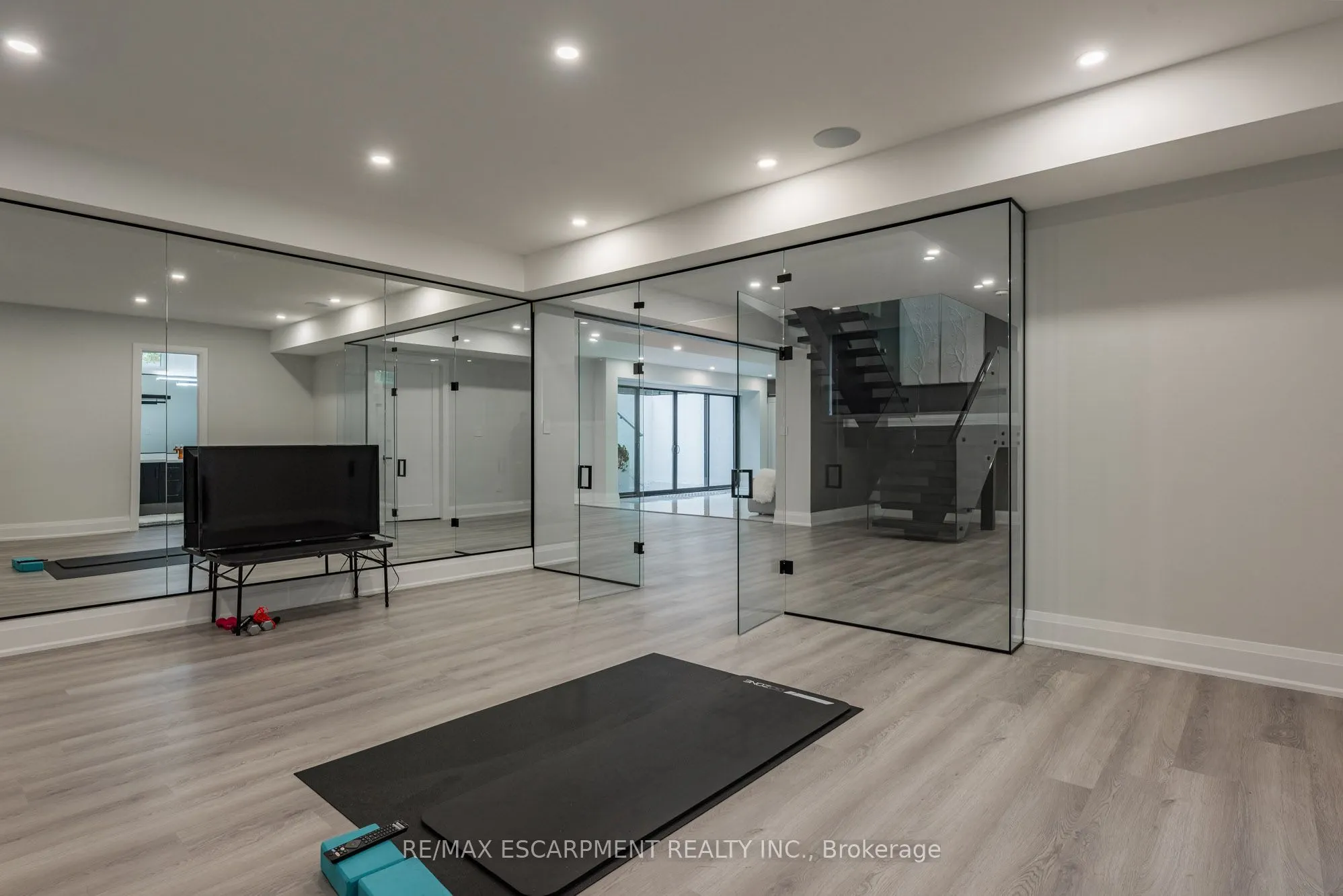 2110 Stonehouse Crescent