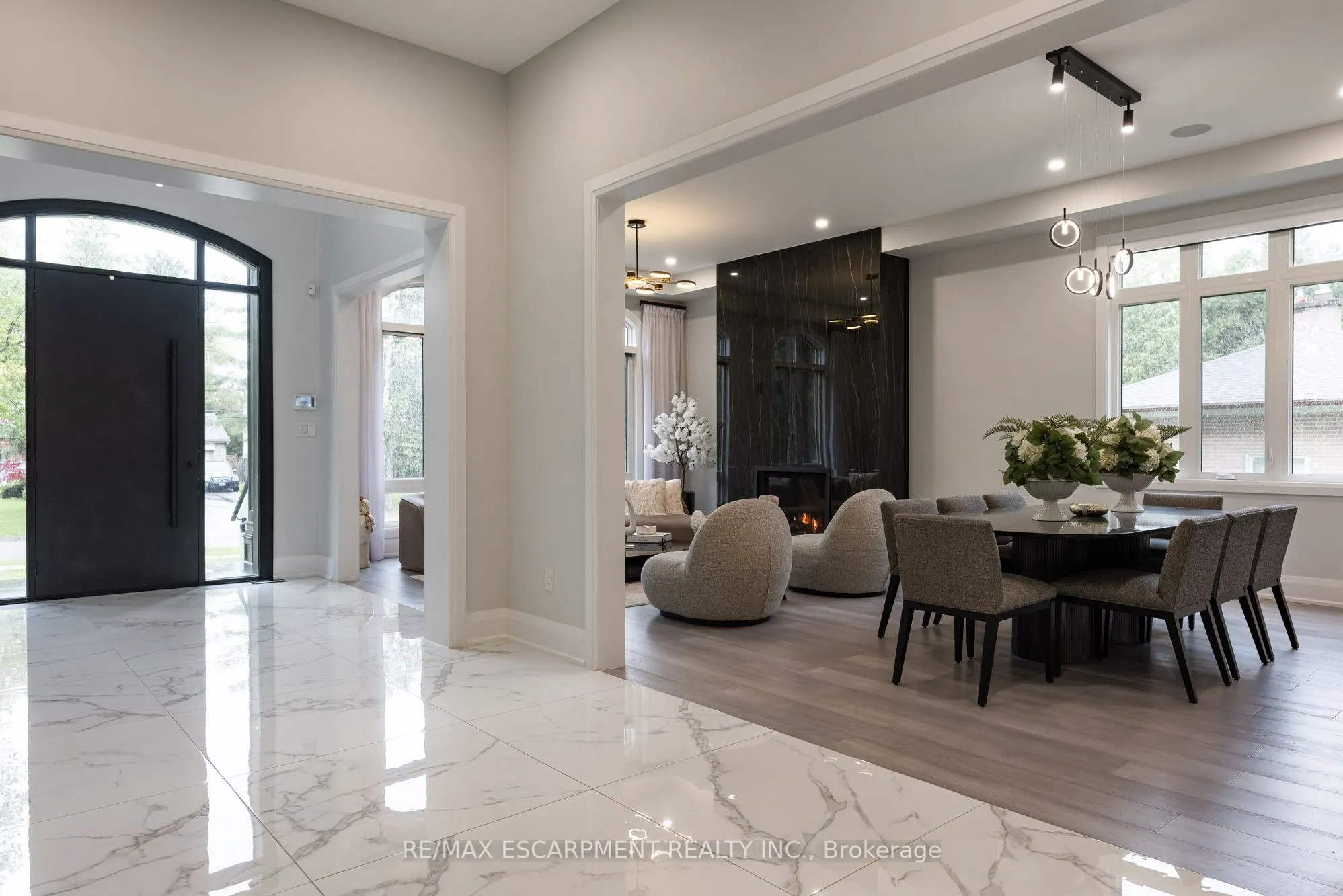 2110 Stonehouse Crescent