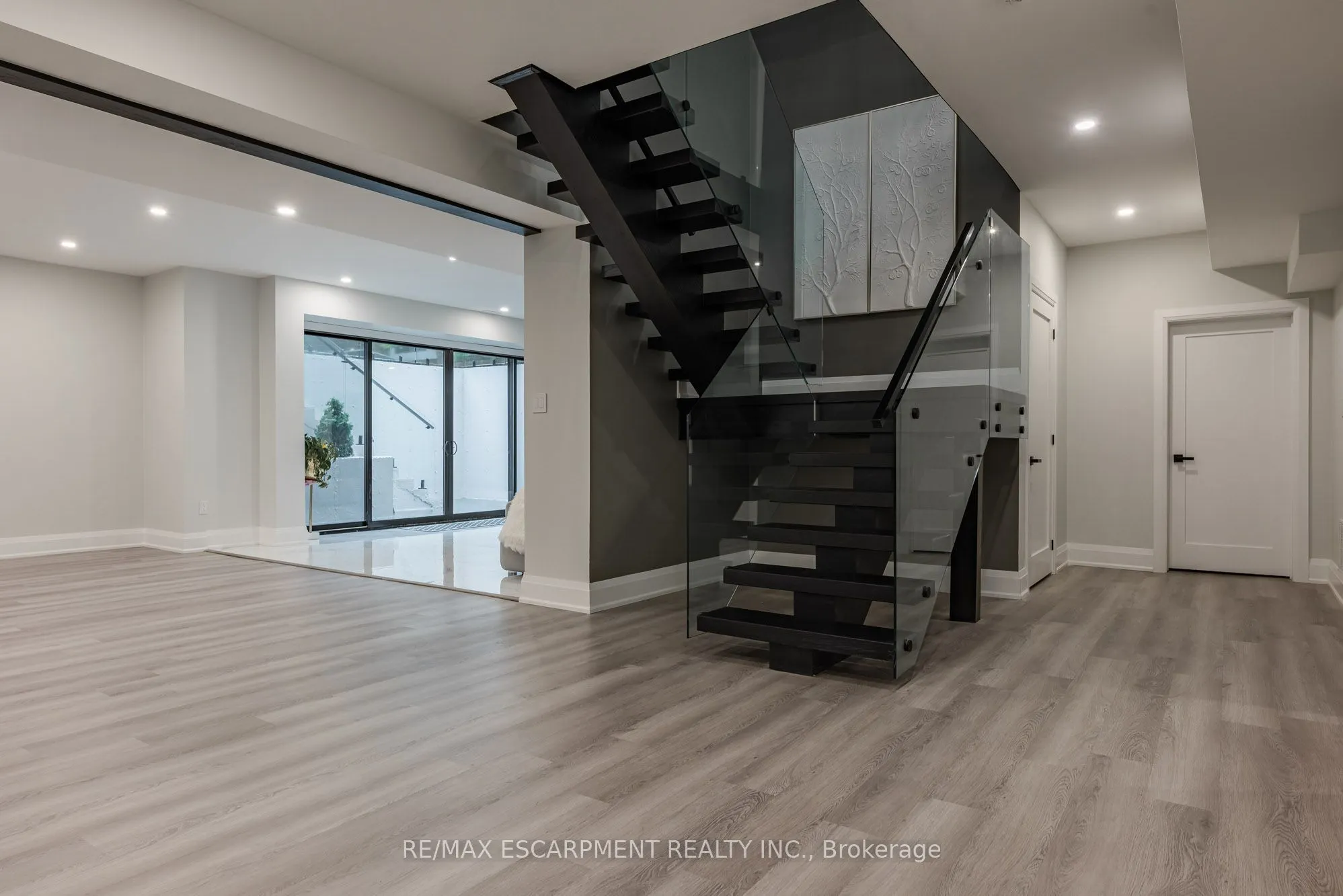 2110 Stonehouse Crescent