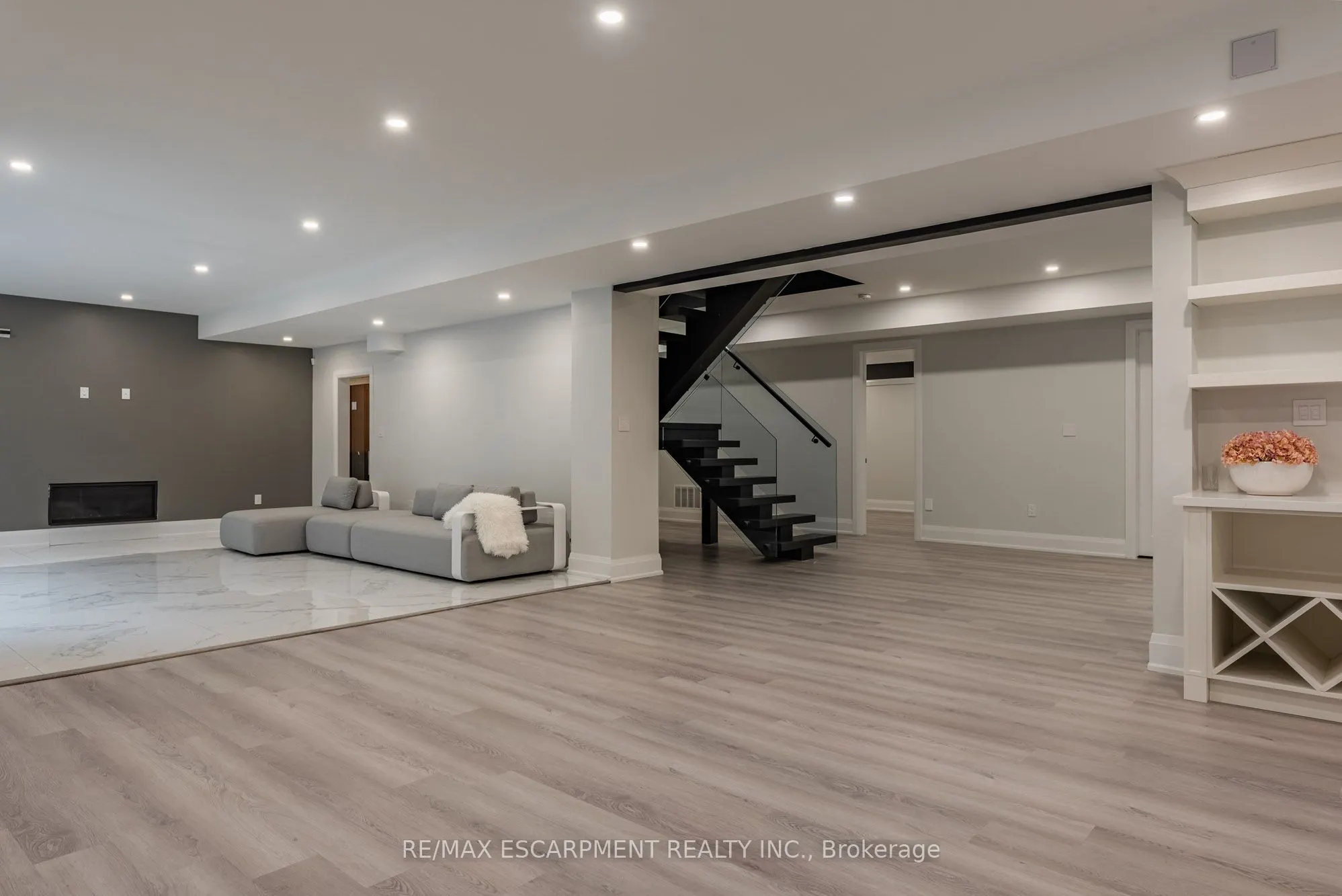 2110 Stonehouse Crescent