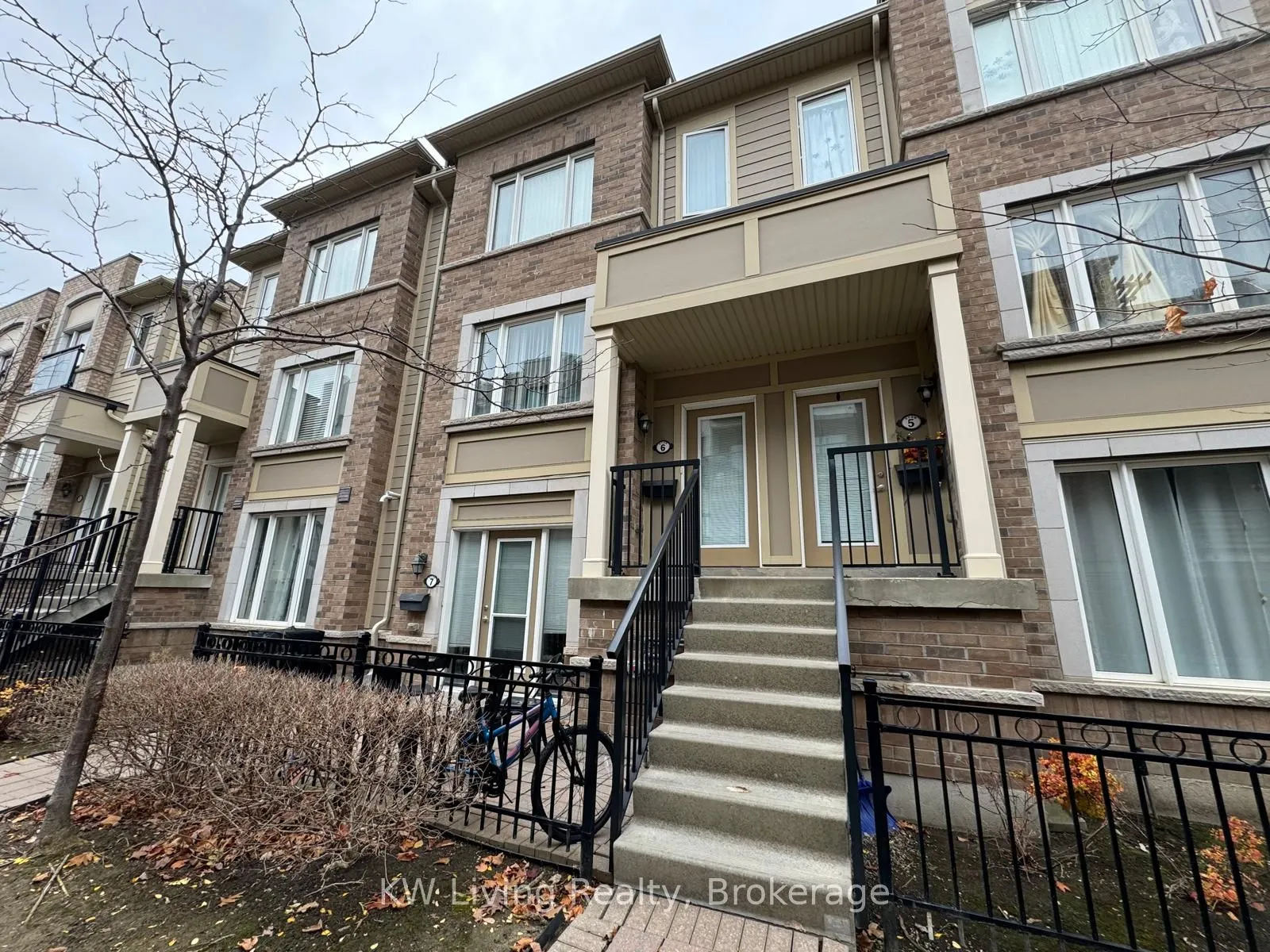 3120 Boxford Crescent, #6