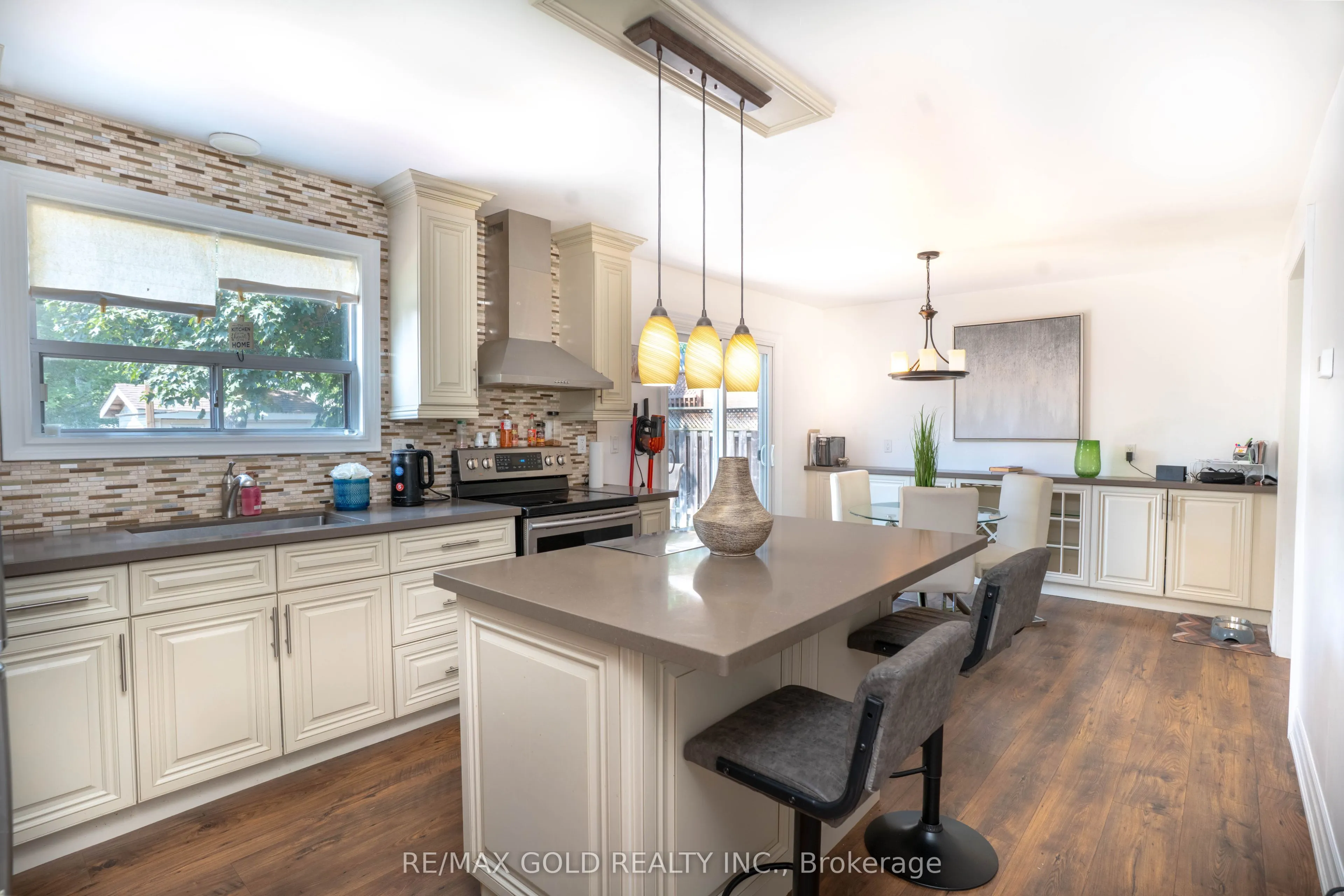 64 Bartley Bull Parkway