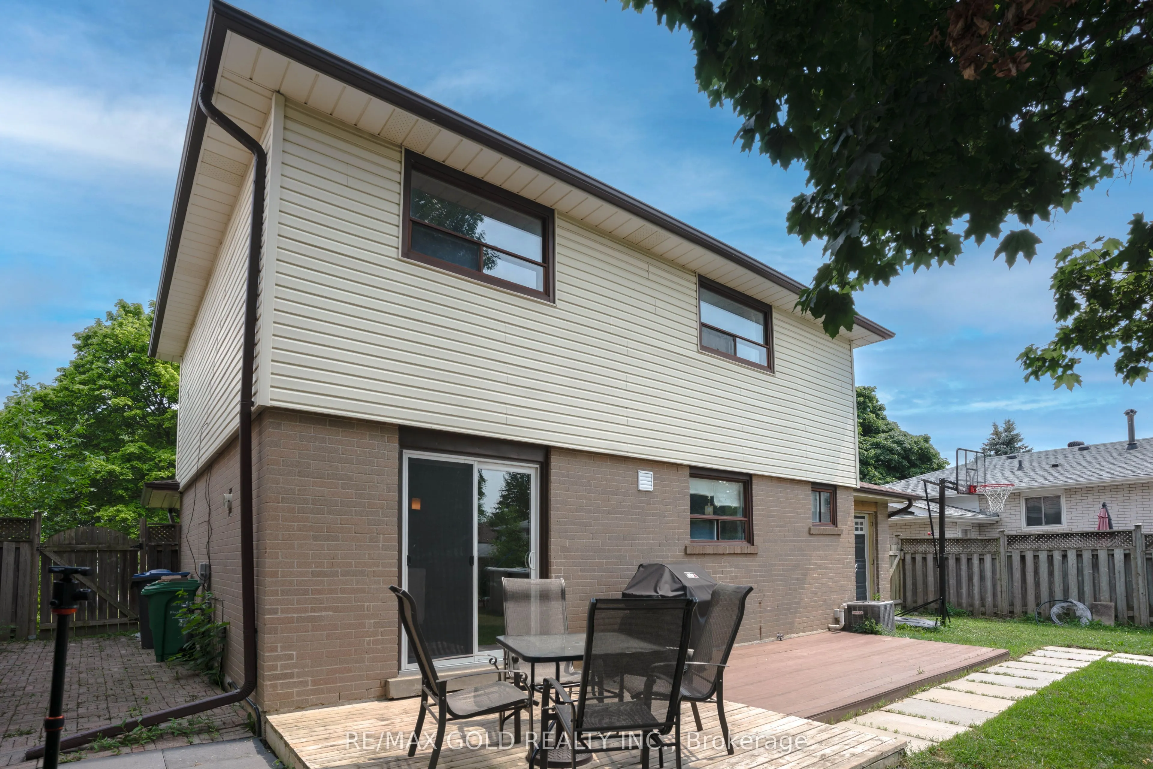 64 Bartley Bull Parkway