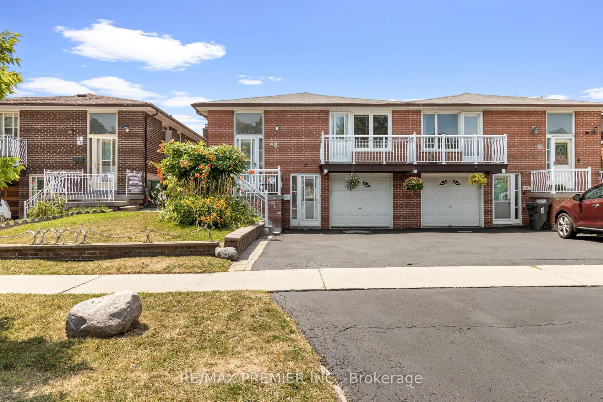 28 Futura Drive
