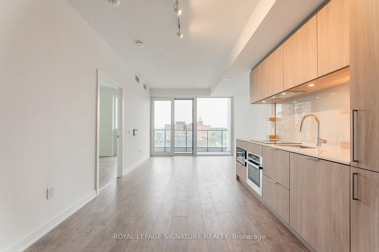 28 Ann Street, #914