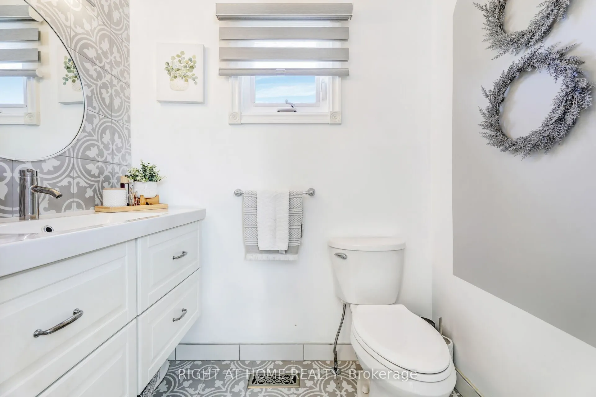 2837 Kingsberry Crescent