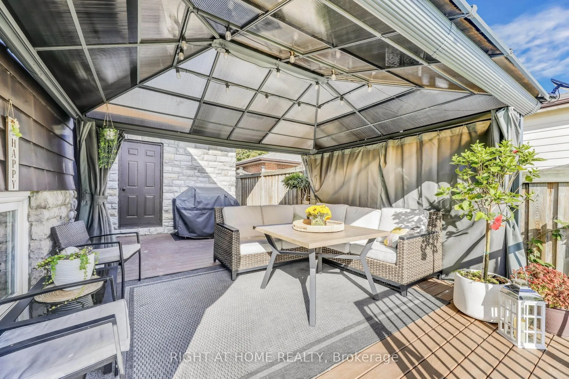 2837 Kingsberry Crescent