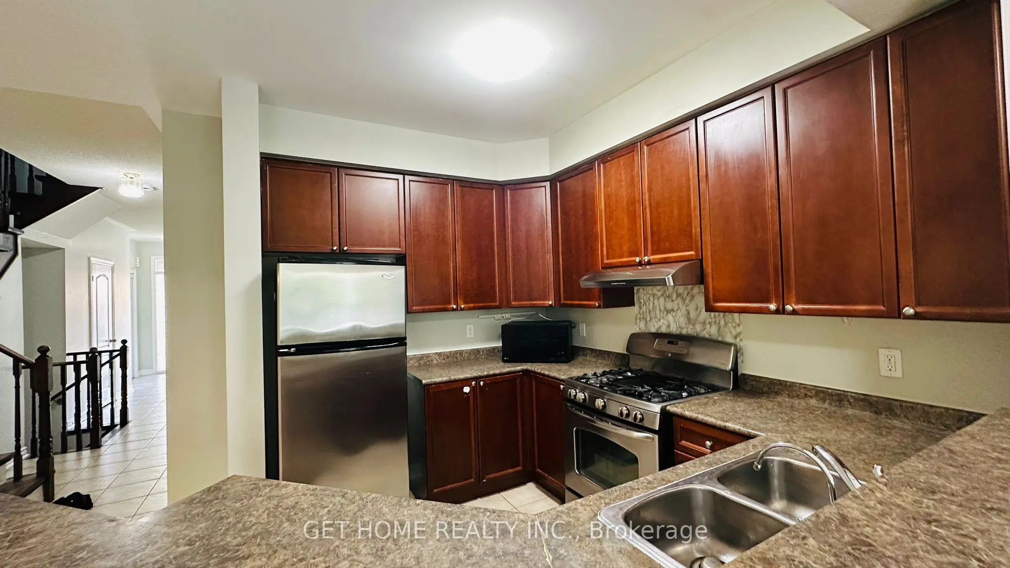 1015 Galesway Boulevard, #6
