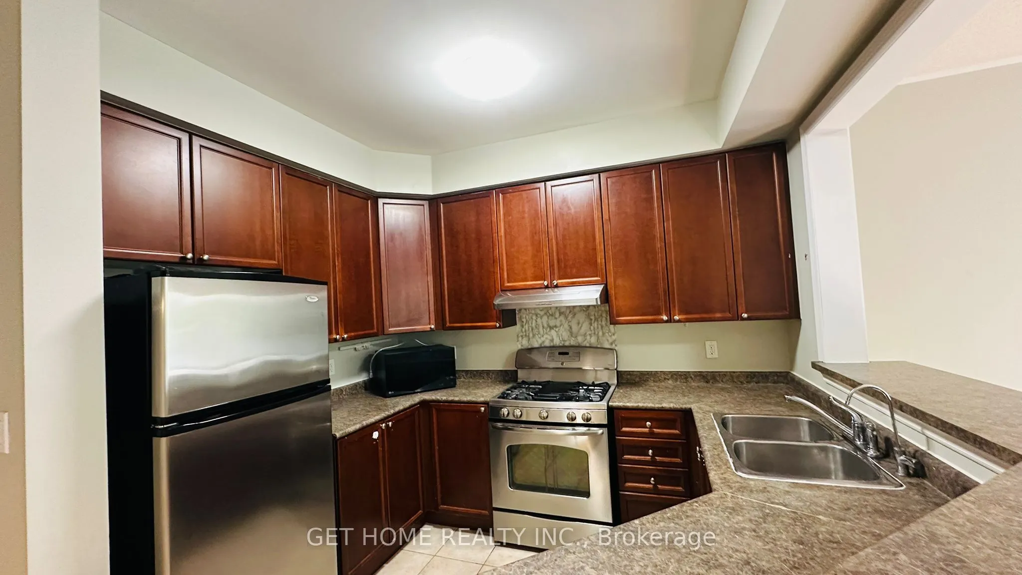 1015 Galesway Boulevard, #6