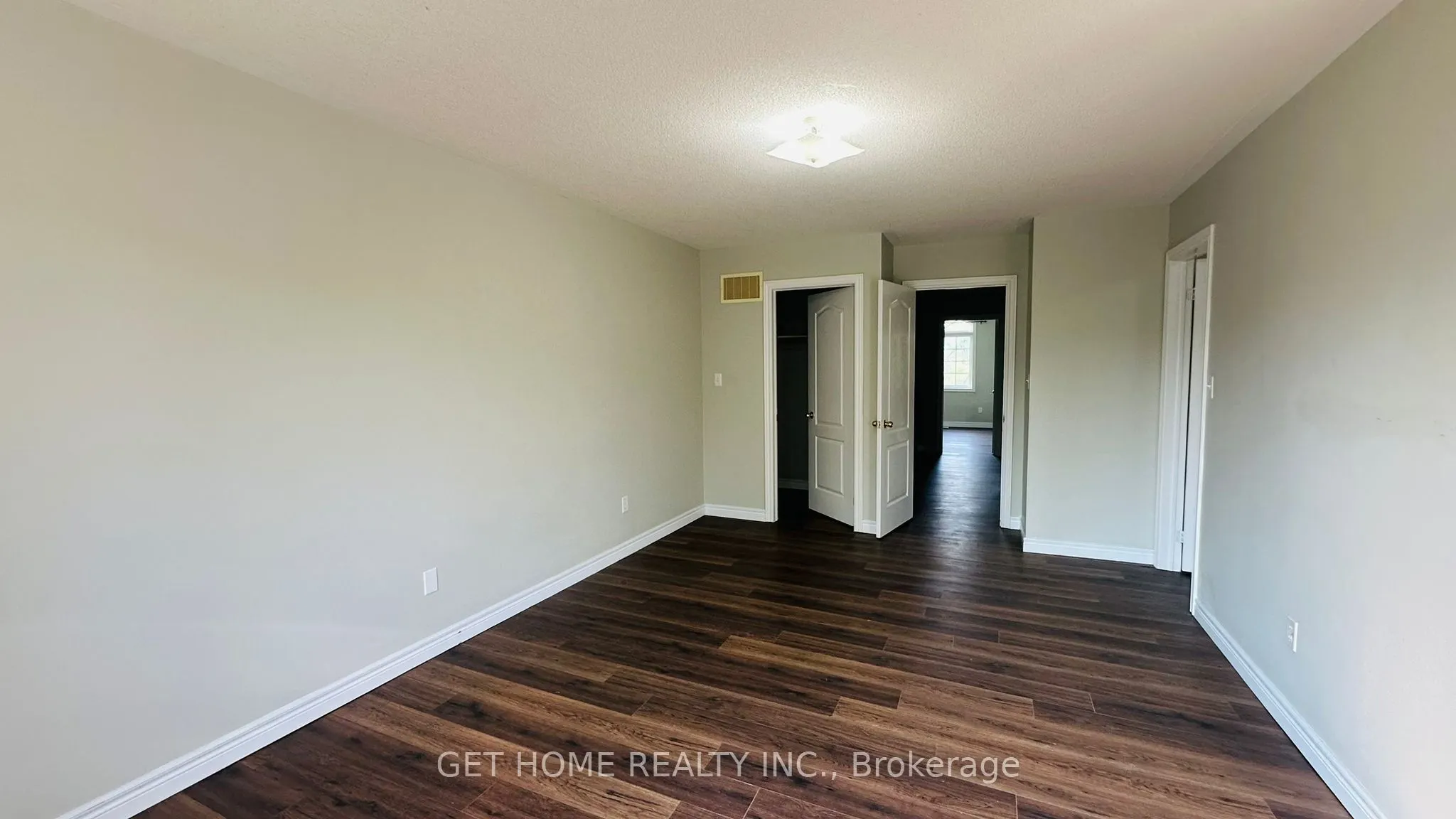 1015 Galesway Boulevard, #6