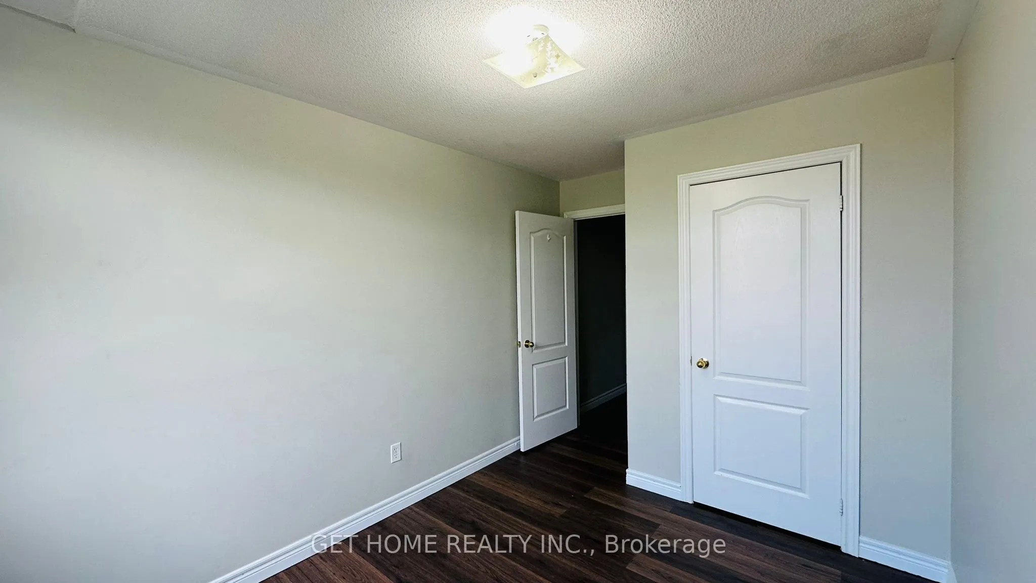 1015 Galesway Boulevard, #6