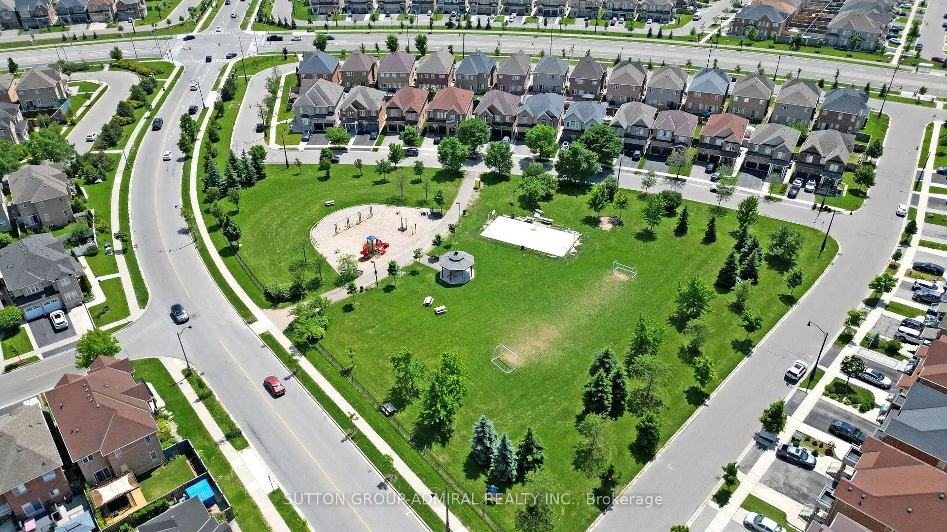 13 Fallgate Drive
