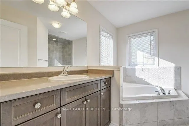82 Enford Crescent, #Upper