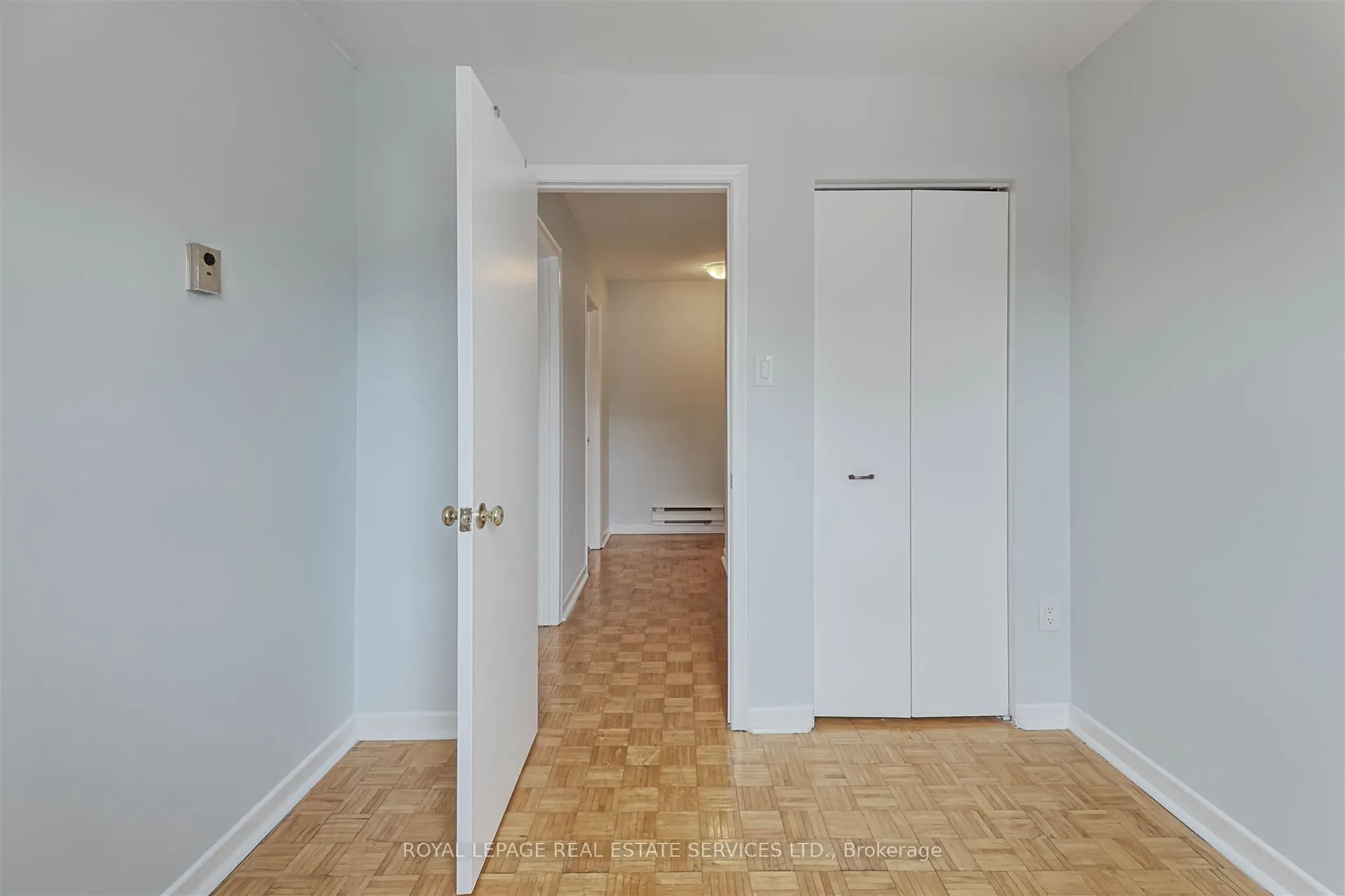2875 Bloor Street W, #Back