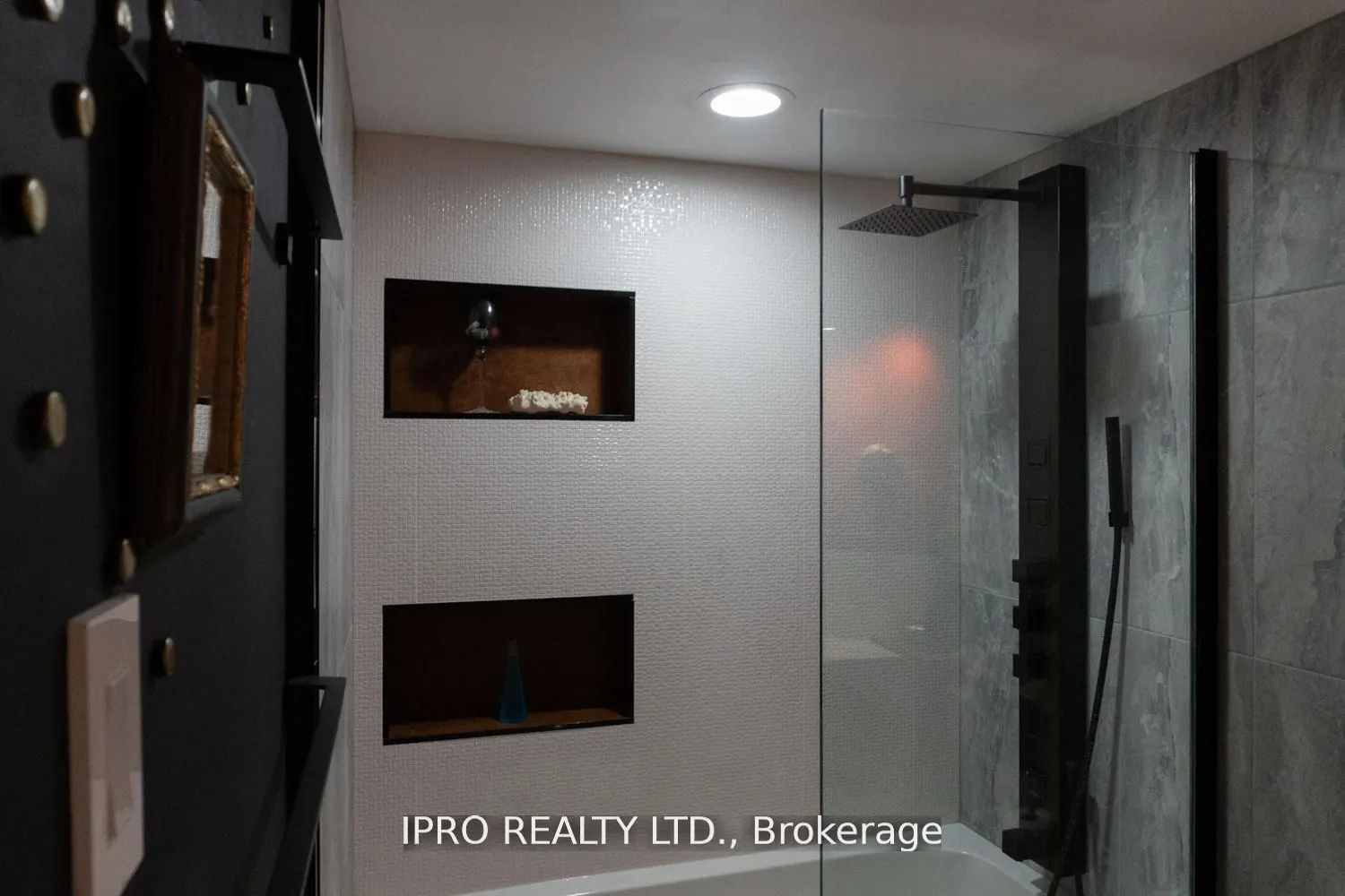 1300 Islington Avenue, #2403