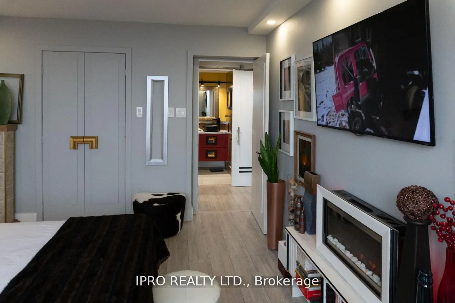 1300 Islington Avenue, #2403