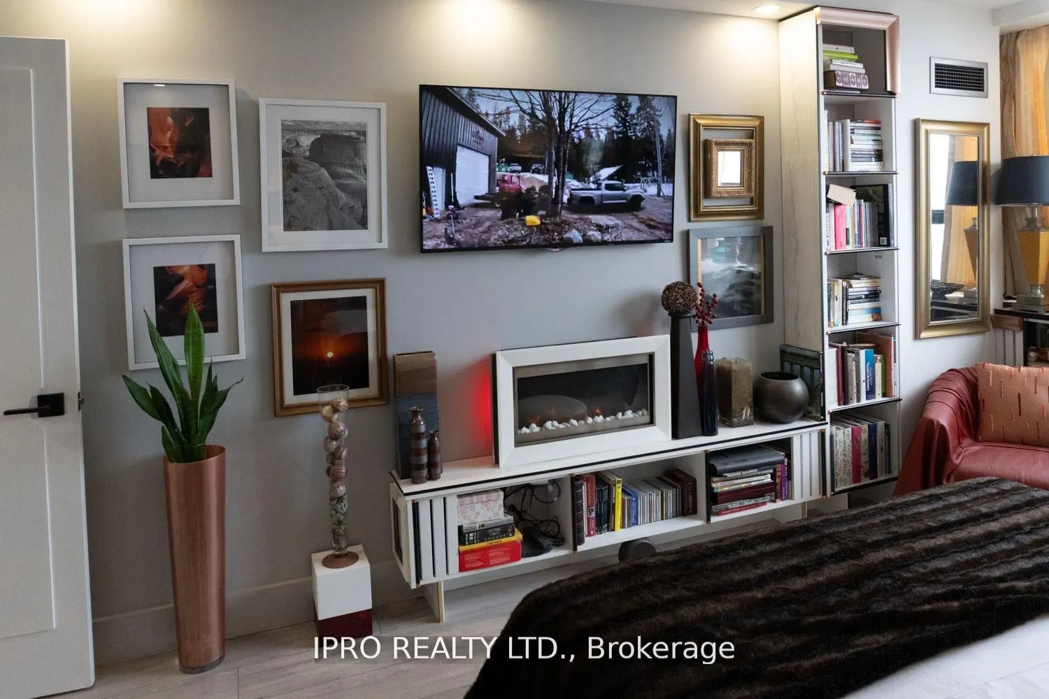 1300 Islington Avenue, #2403