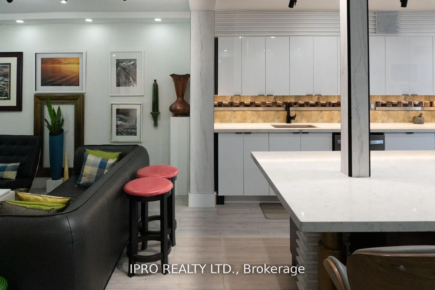 1300 Islington Avenue, #2403