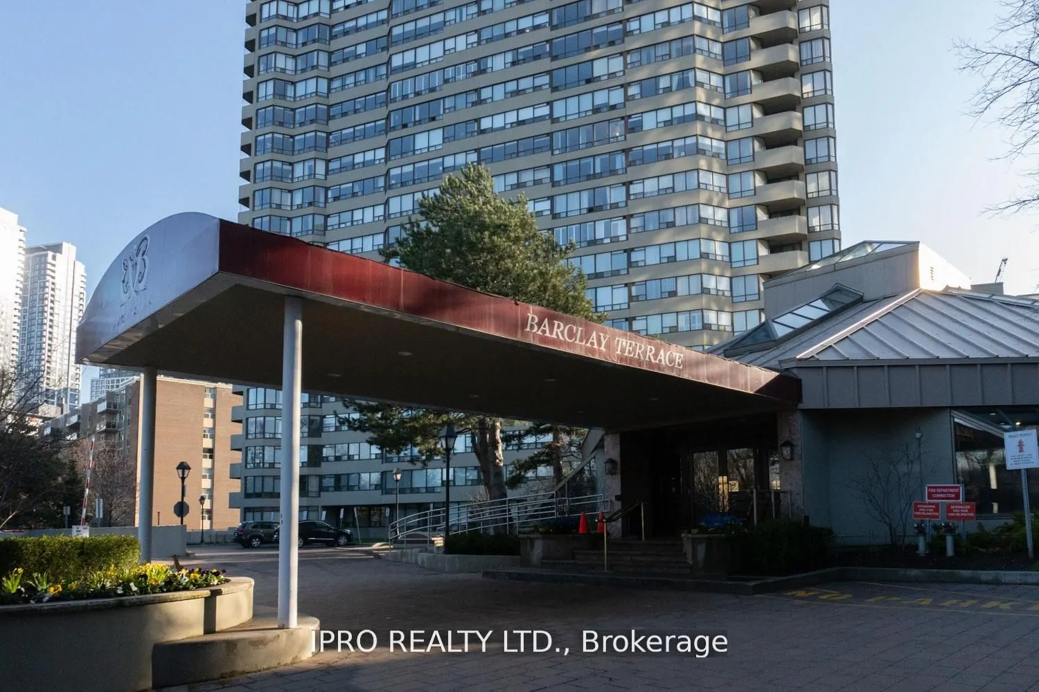 1300 Islington Avenue, #2403