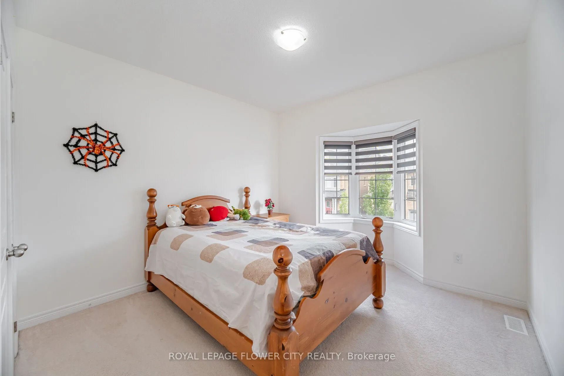 31 O'Connor Crescent