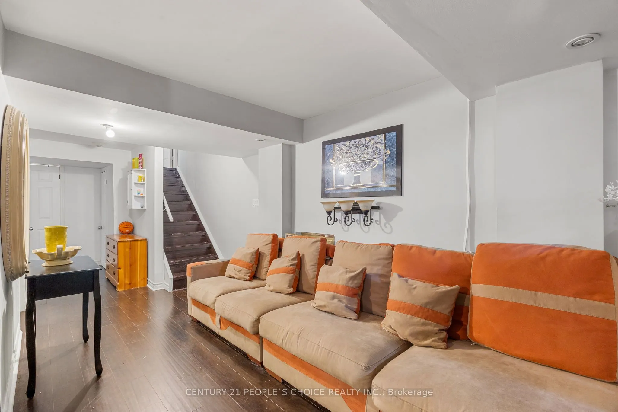 3833 Manatee Way