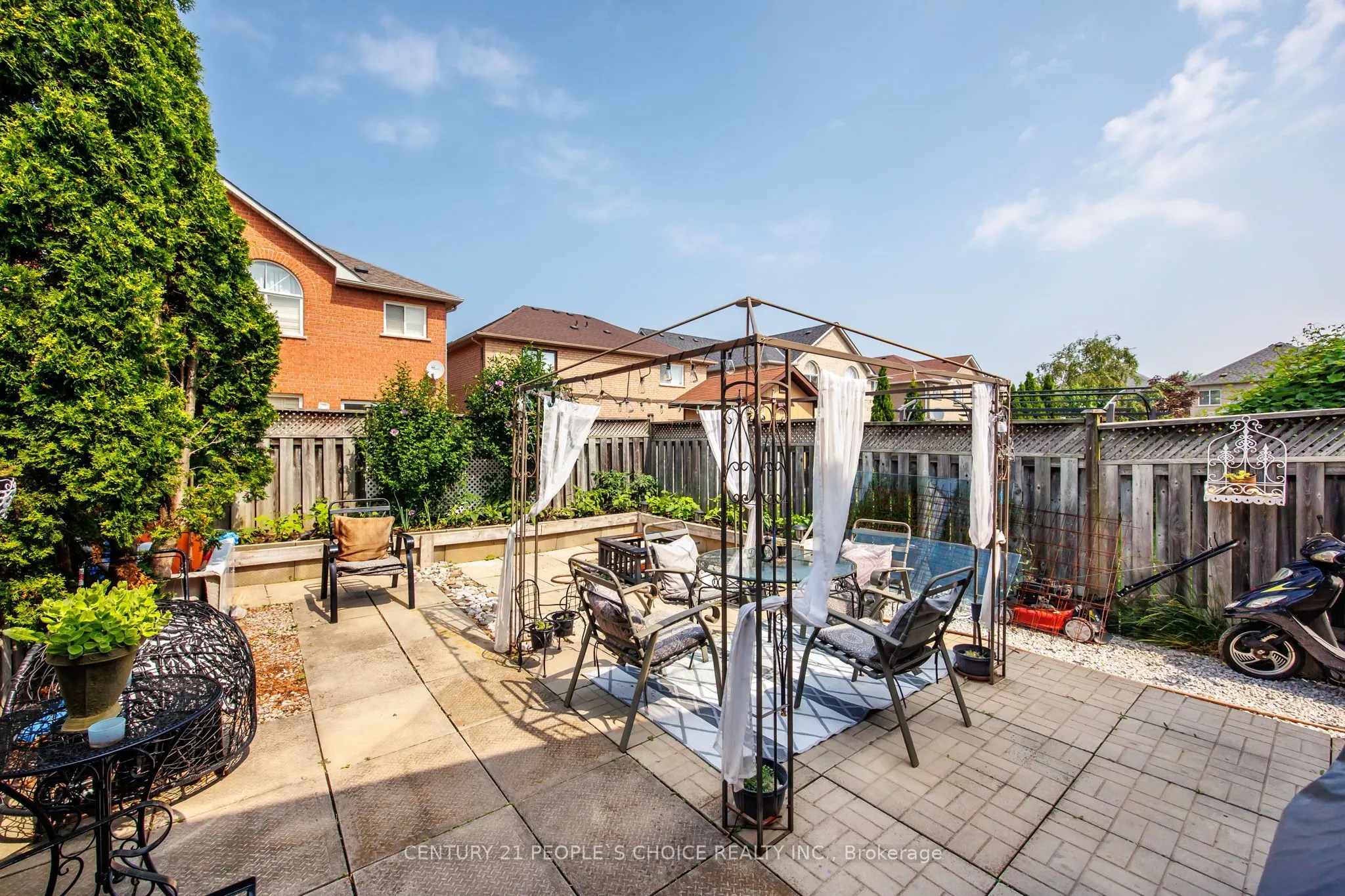 3833 Manatee Way