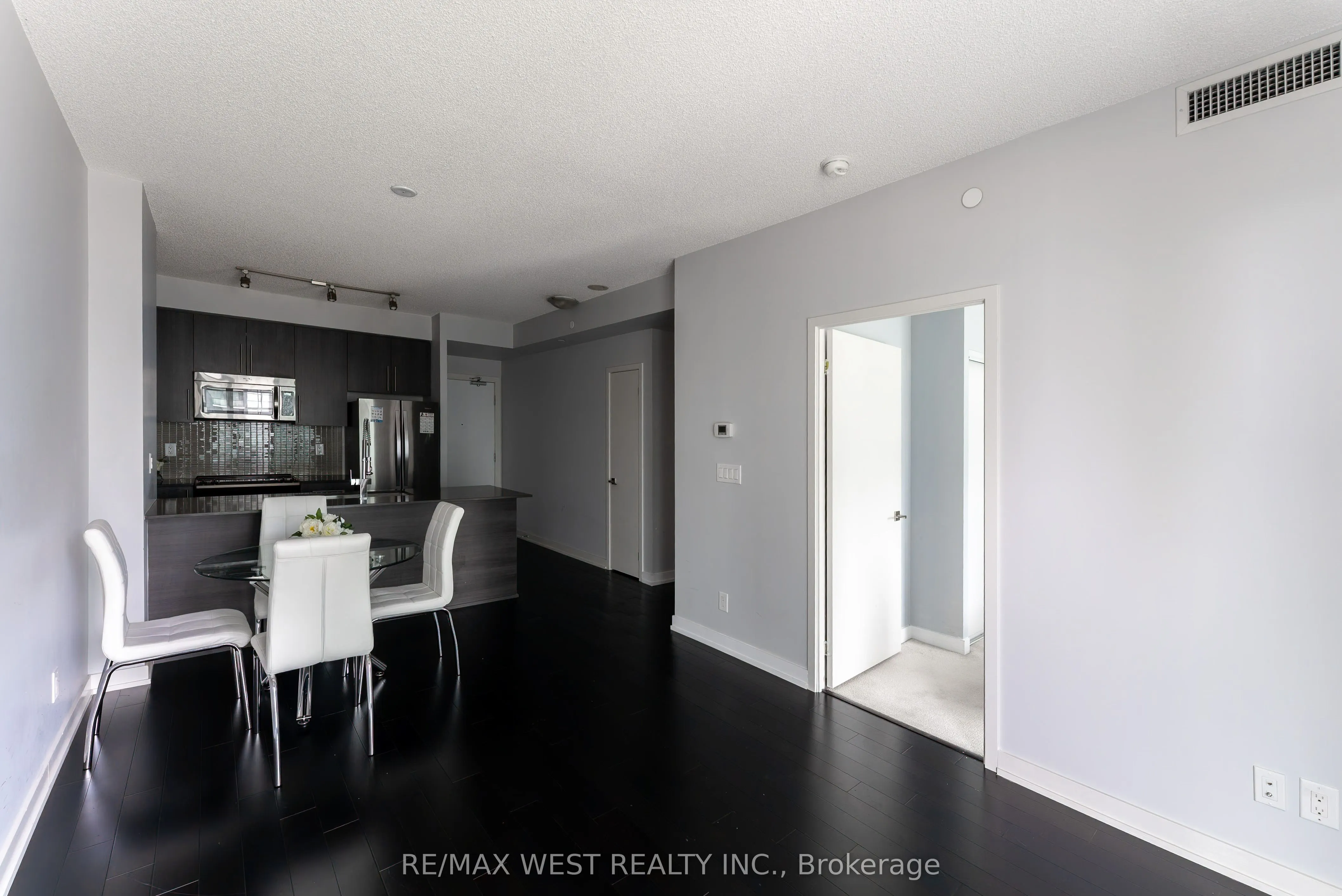 4011 Brickstone Mews, #903