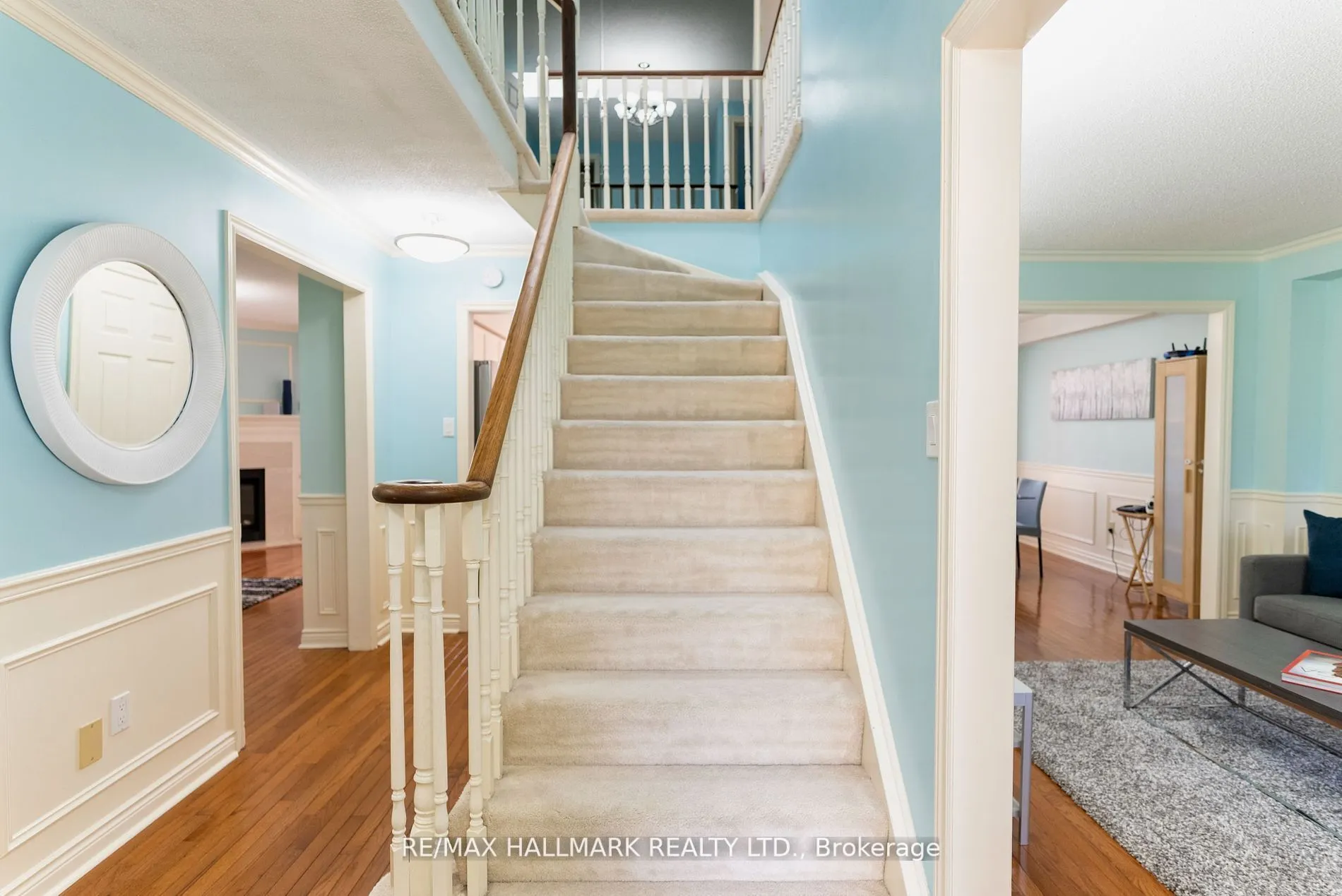 3294 Thorncrest Drive
