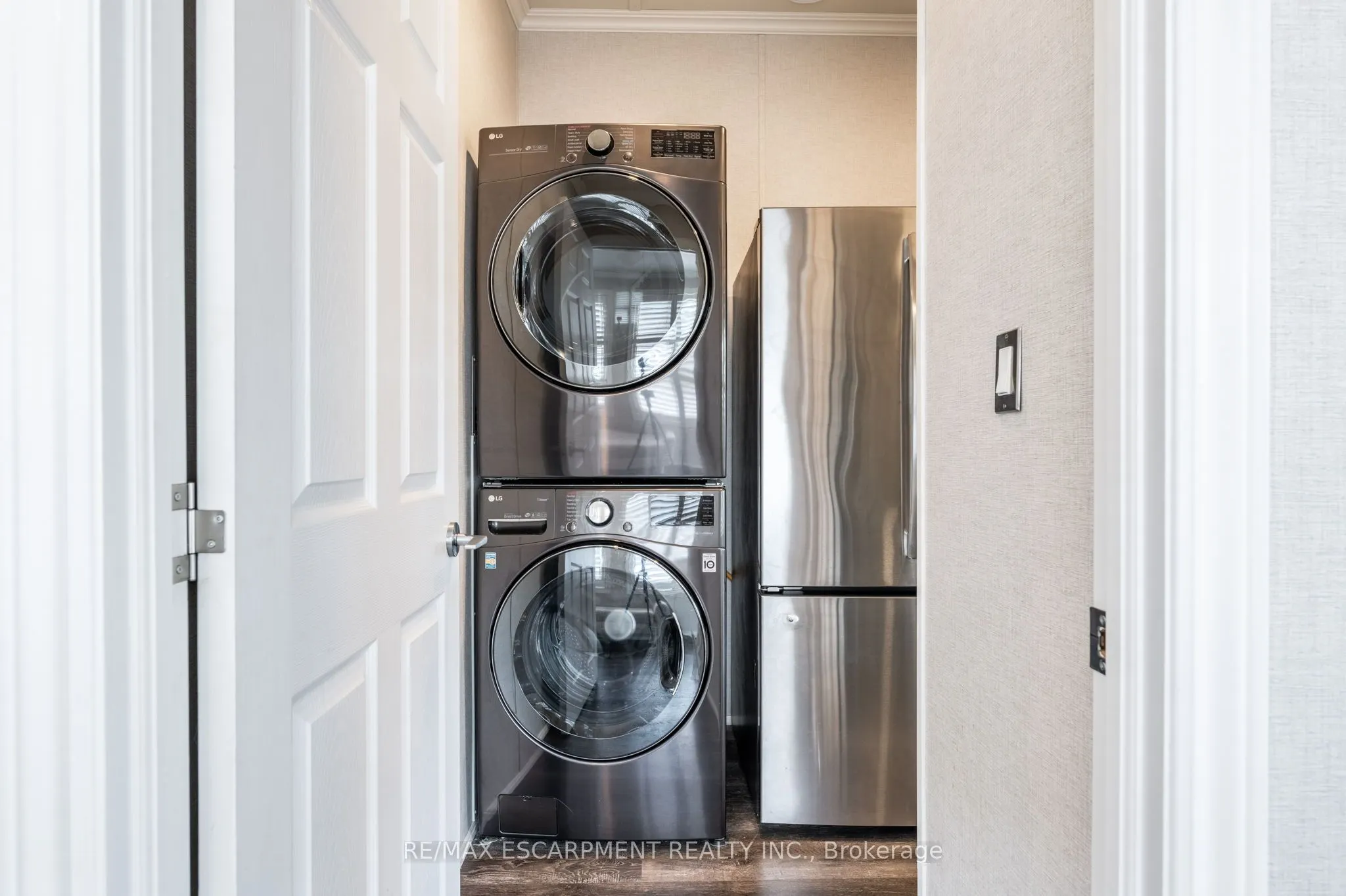 4449 MILBUROUGH Line, #8 Poplar