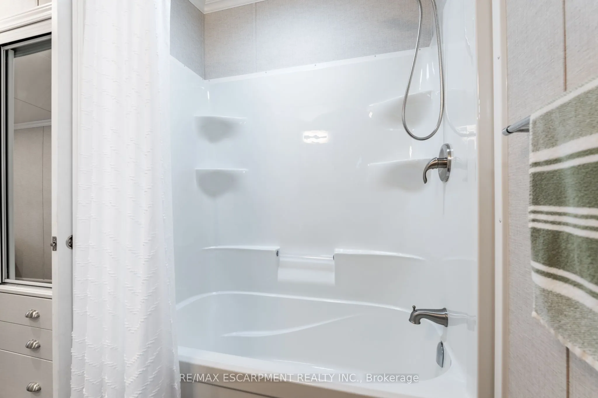 4449 MILBUROUGH Line, #8 Poplar