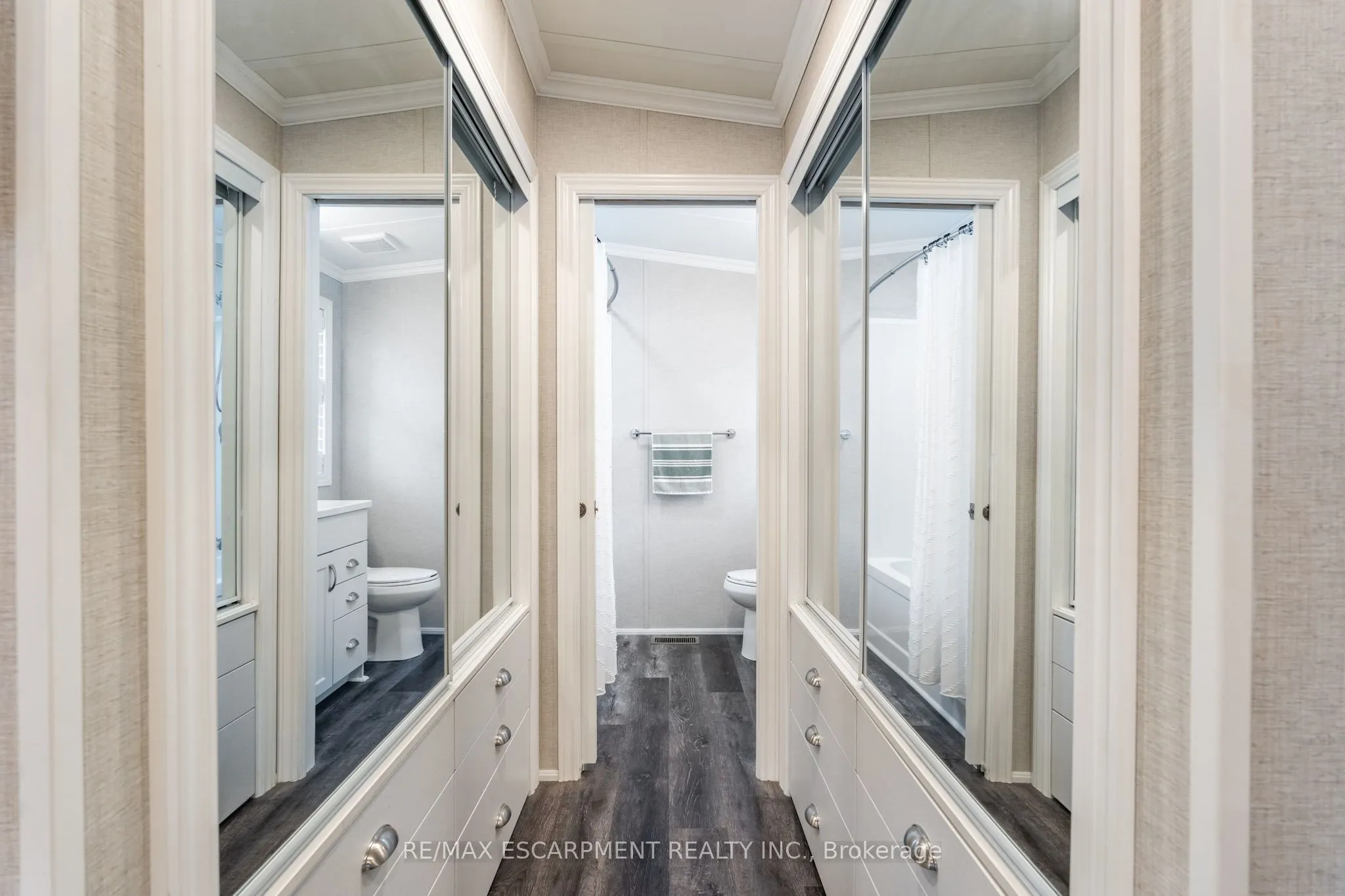 4449 MILBUROUGH Line, #8 Poplar