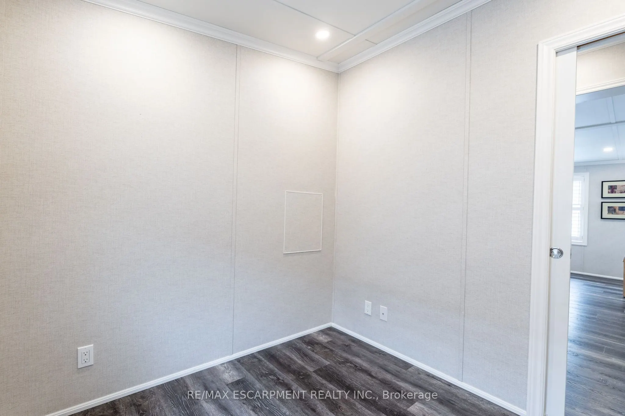 4449 MILBUROUGH Line, #8 Poplar