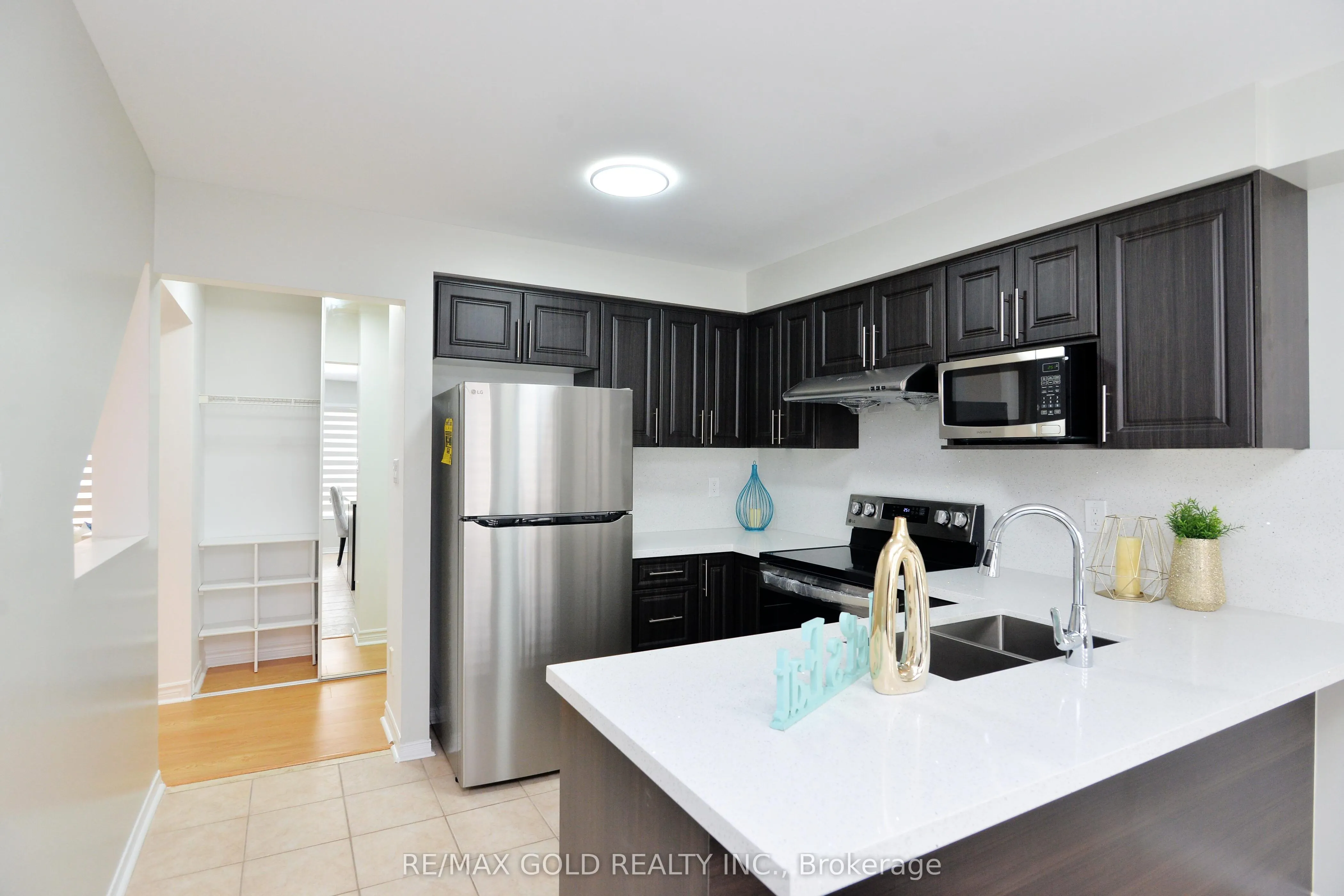 57 Brickyard Way, #73