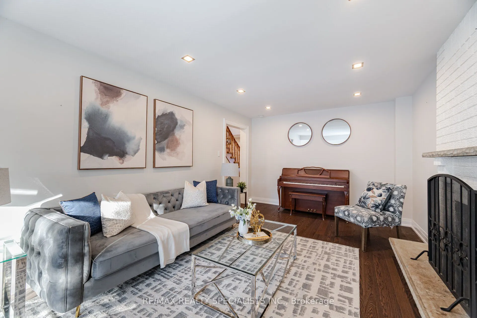99 Kenpark Avenue