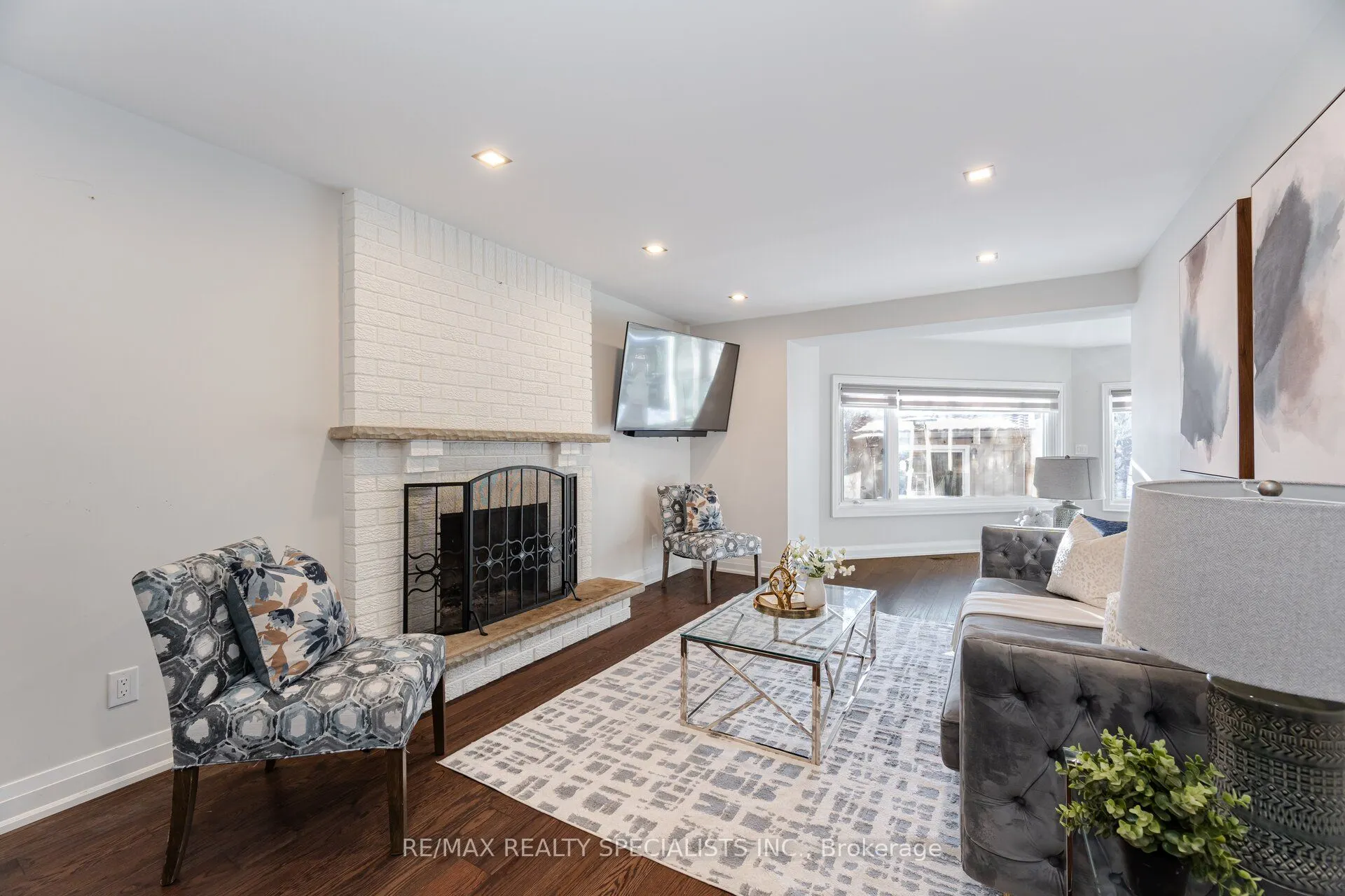 99 Kenpark Avenue