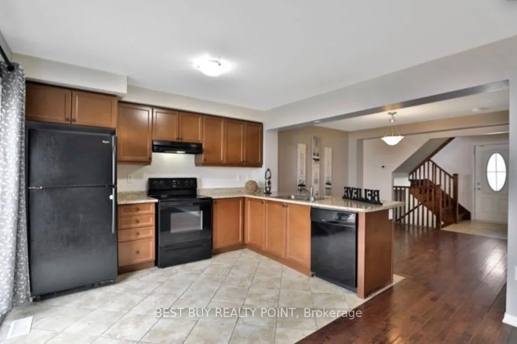 251 Mortimer Crescent