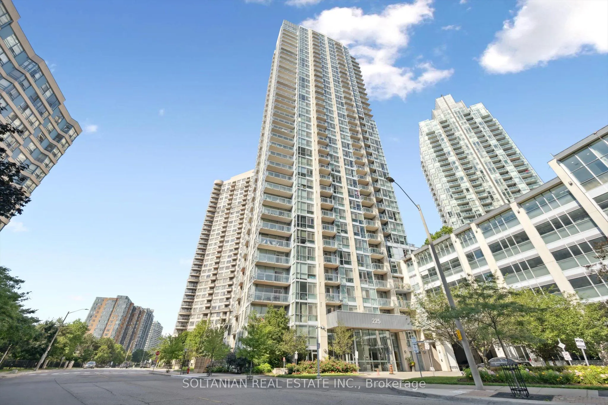 225 Webb Drive NW, #1004
