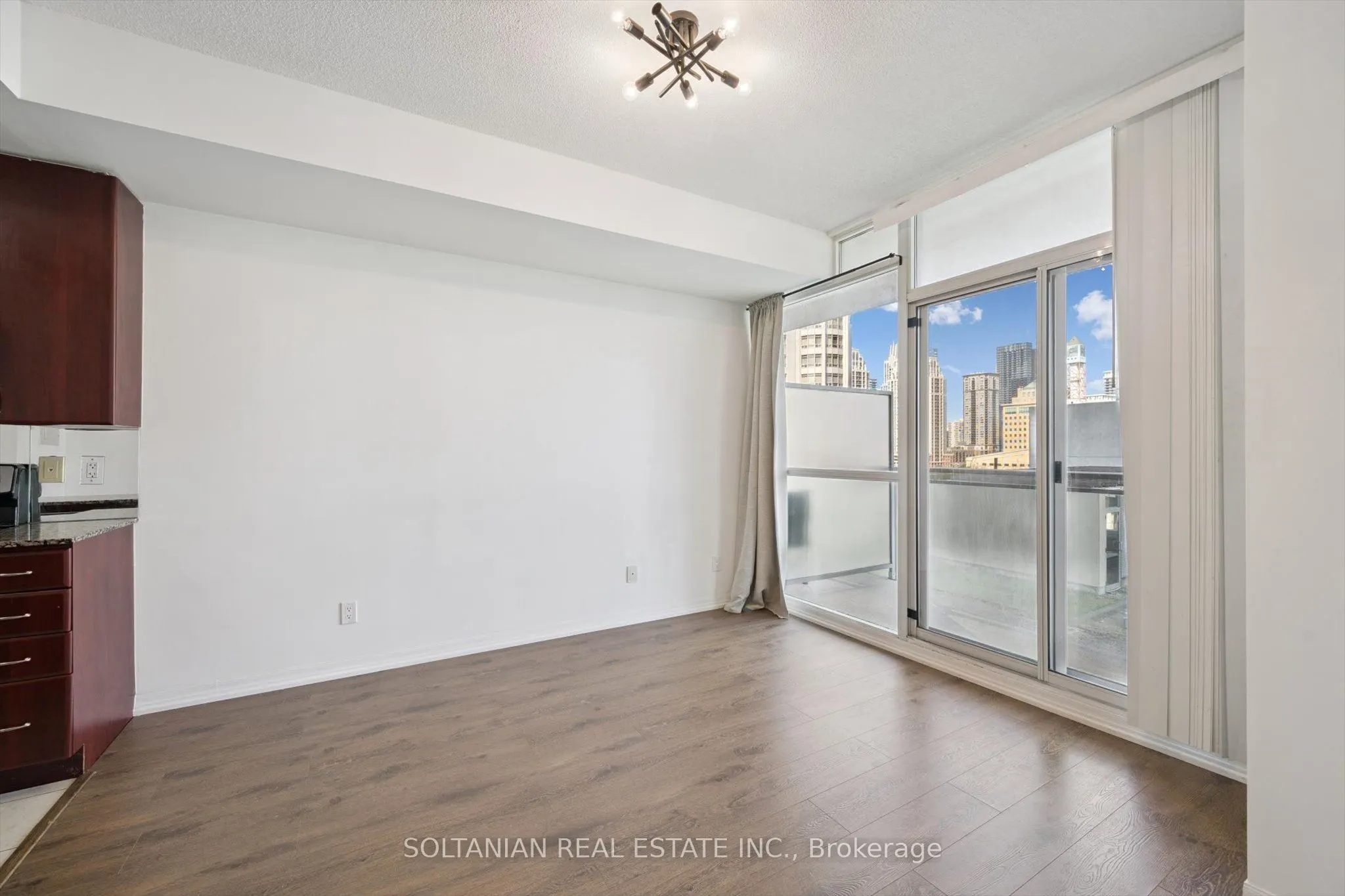 225 Webb Drive NW, #1004
