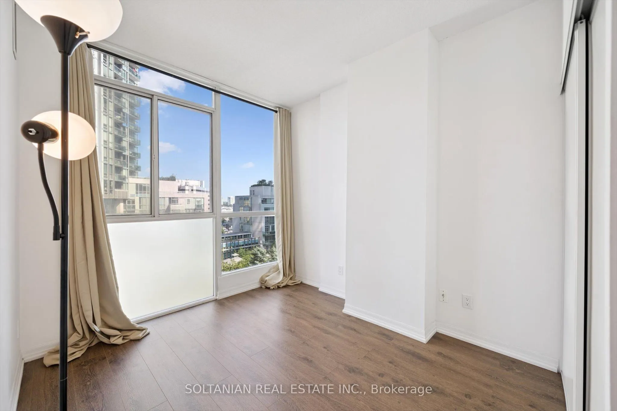 225 Webb Drive NW, #1004