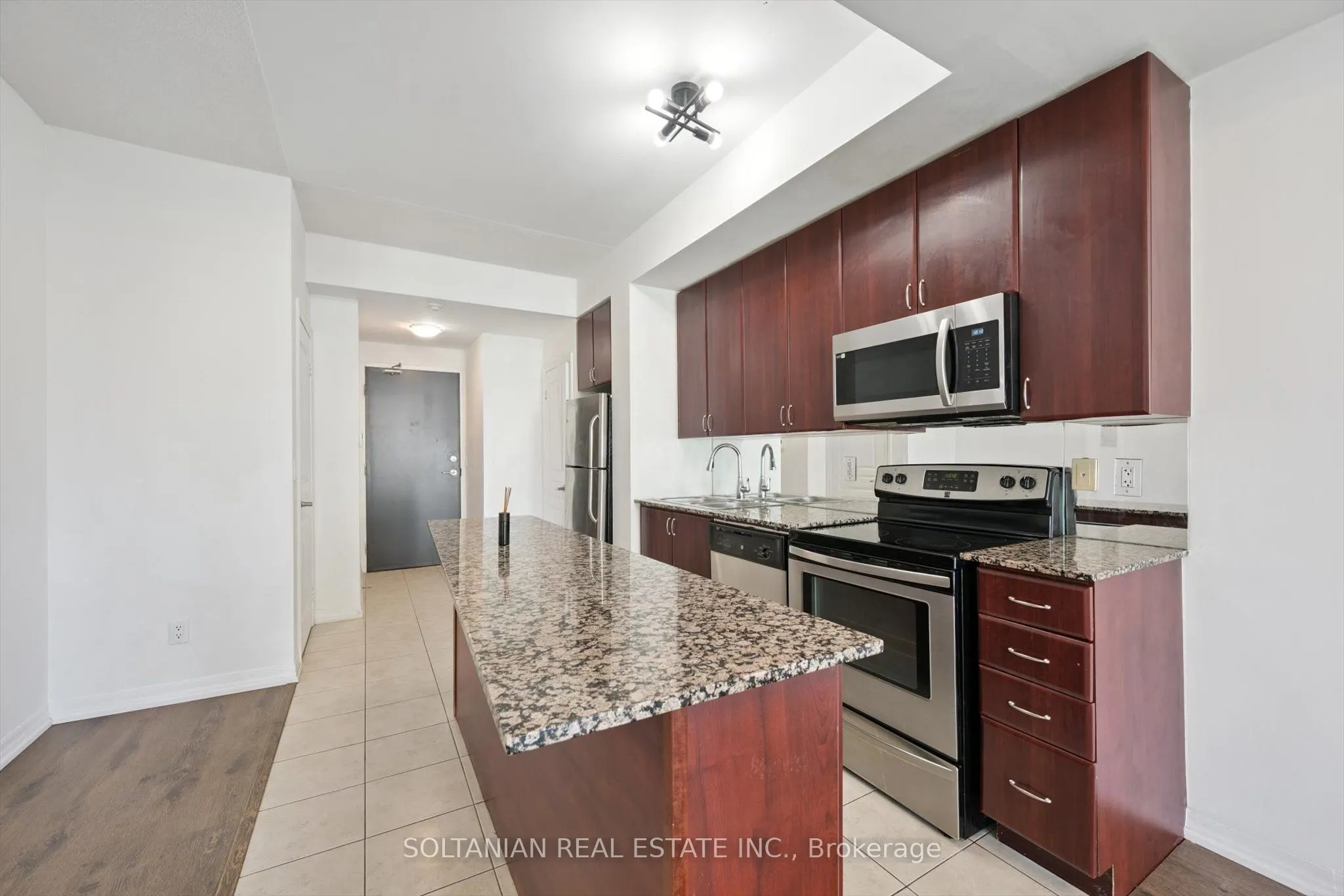 225 Webb Drive NW, #1004