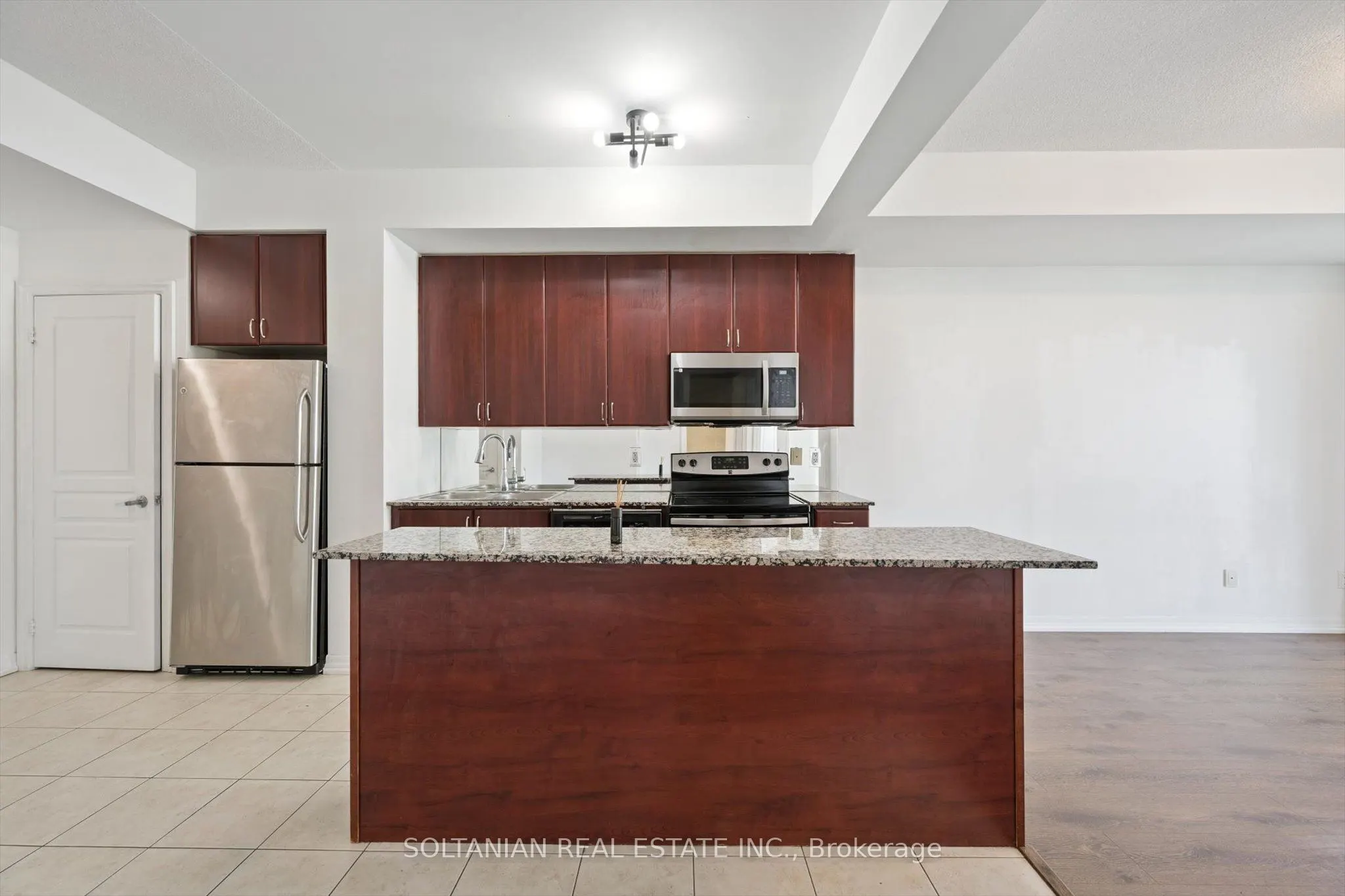 225 Webb Drive NW, #1004