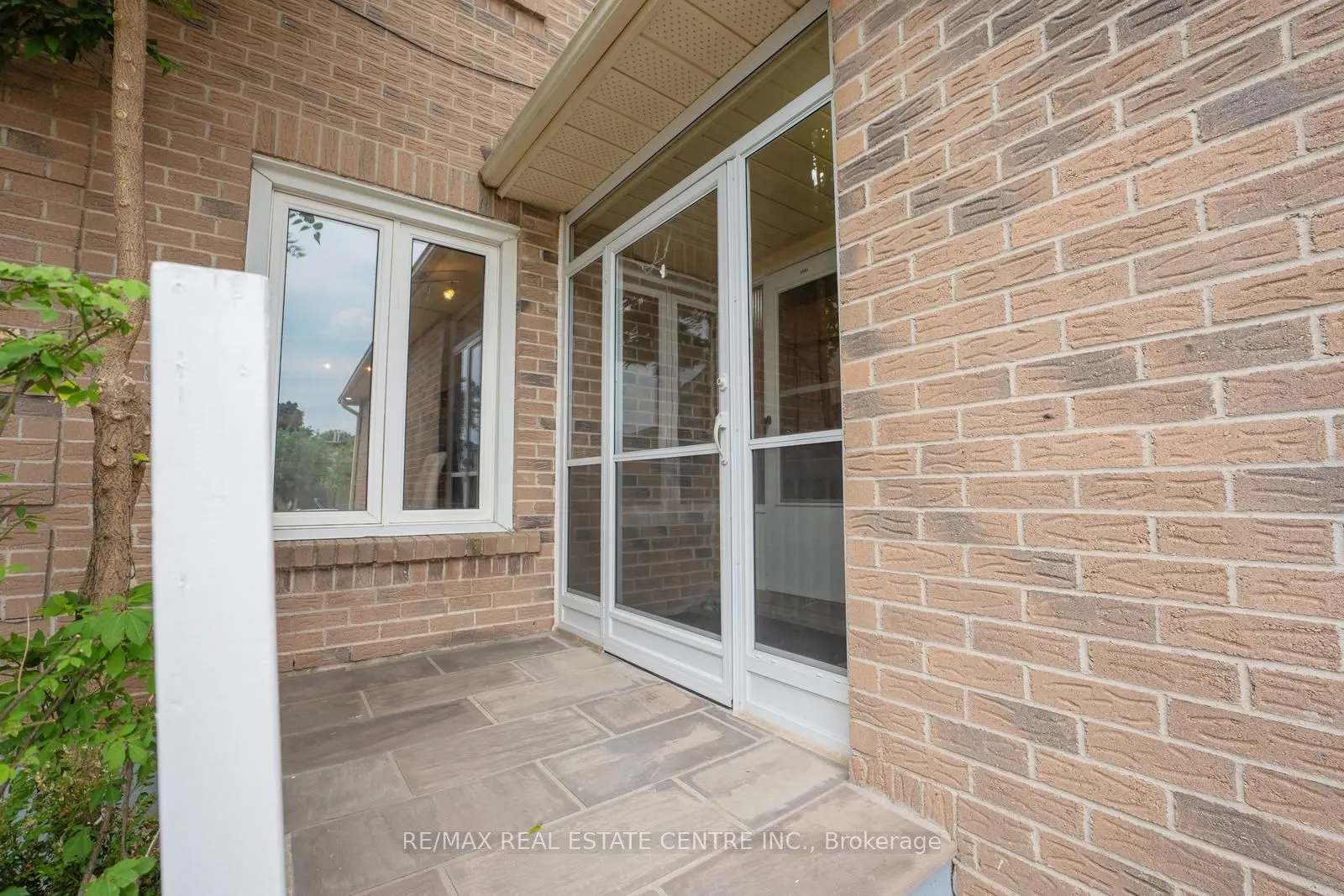 3403 Brett Road